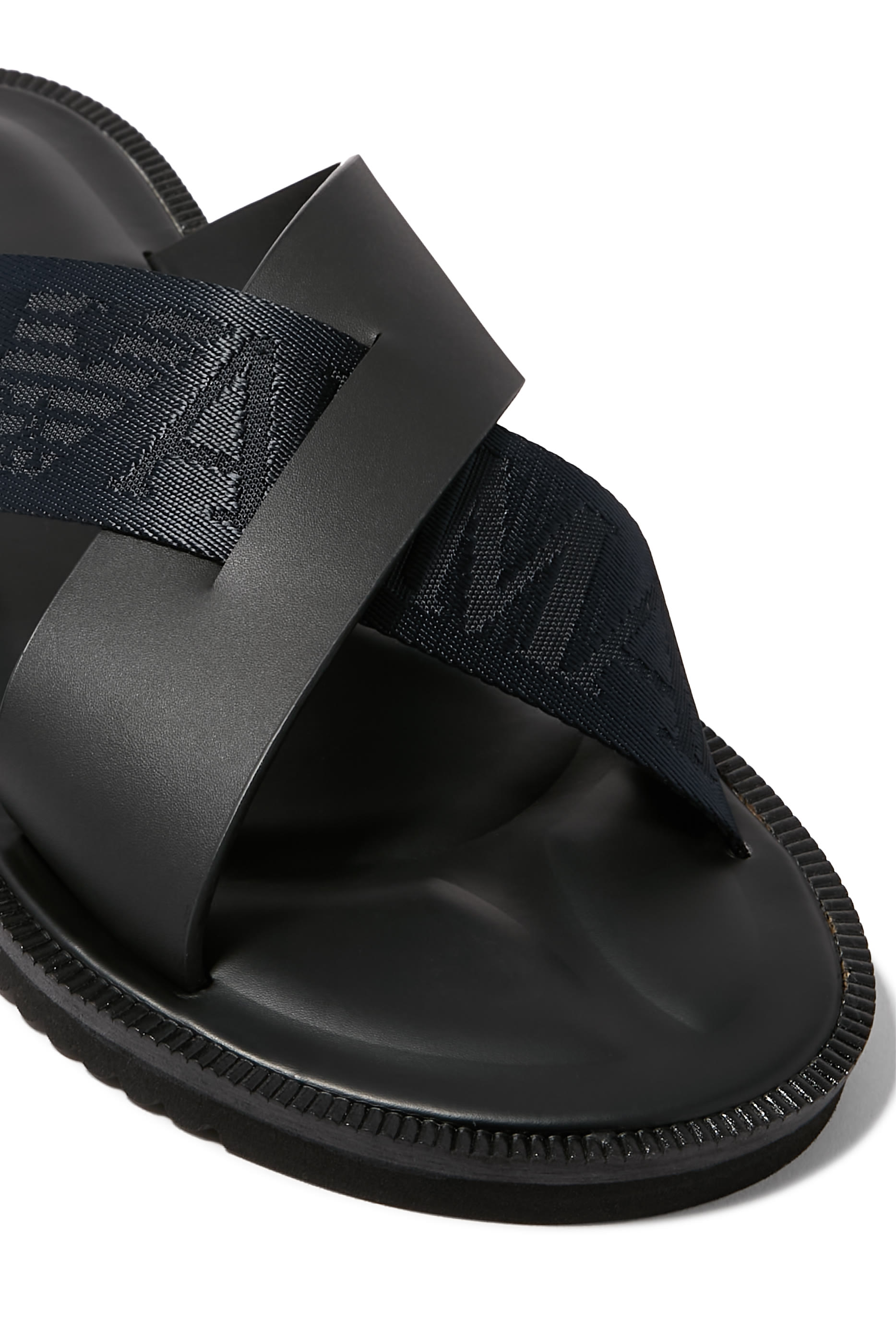  Logo Criss-Cross Slides 