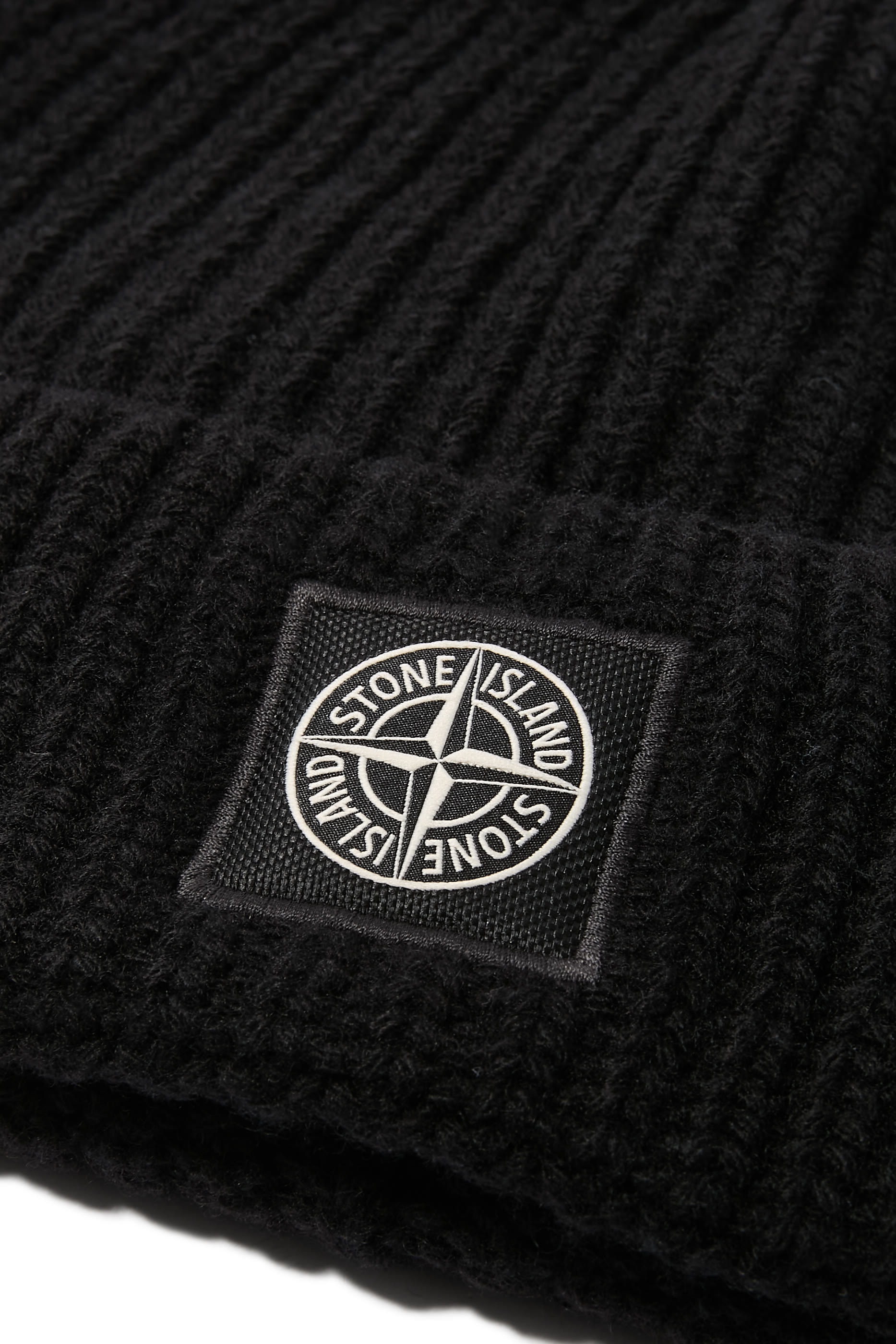 Logo-Patch Ribbed-Knit Beanie Hat