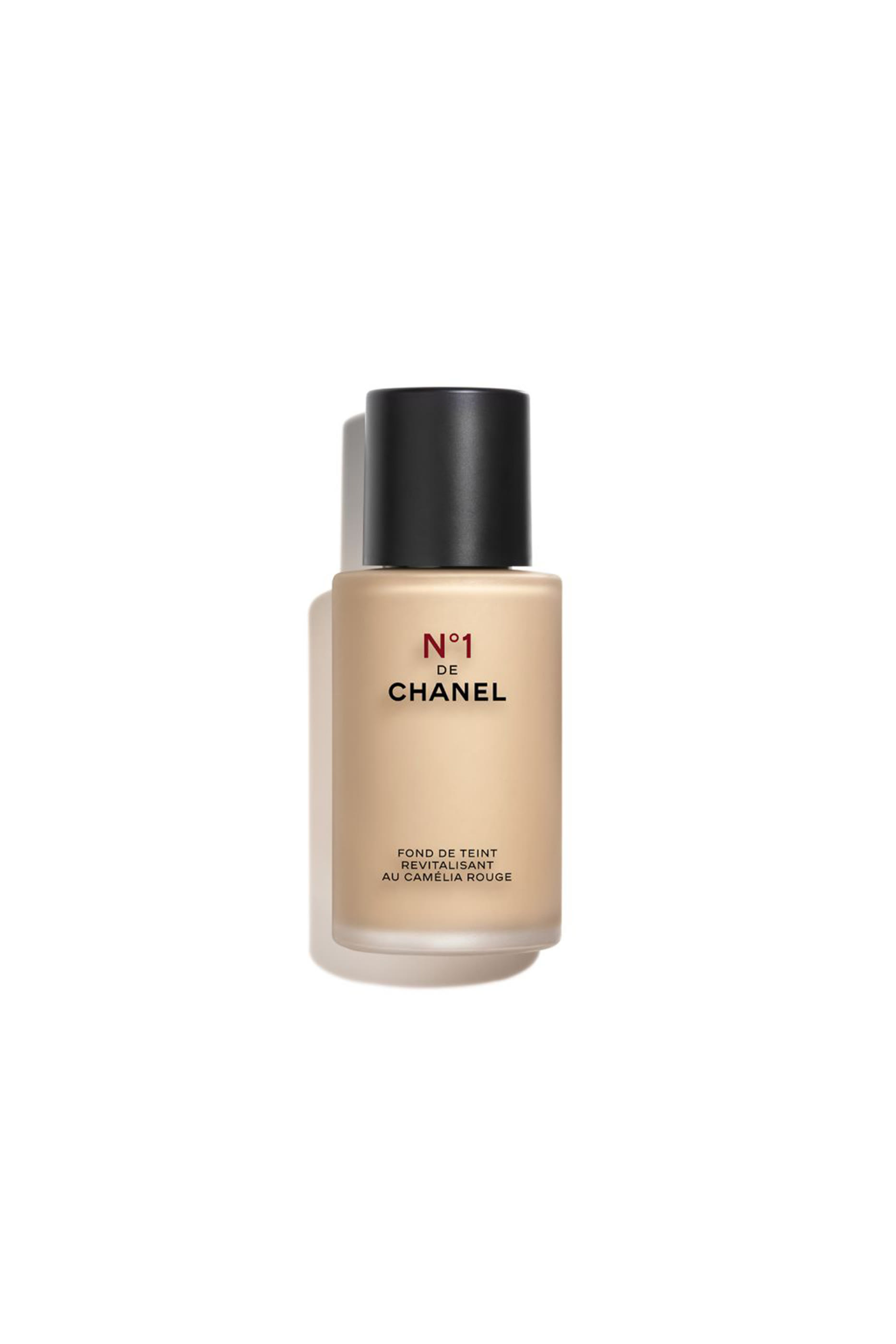CHANEL N°1 DE CHANEL FOND DE TEINT REVITALISANT يُعزز الإشراق - يُرطّب - يحمي