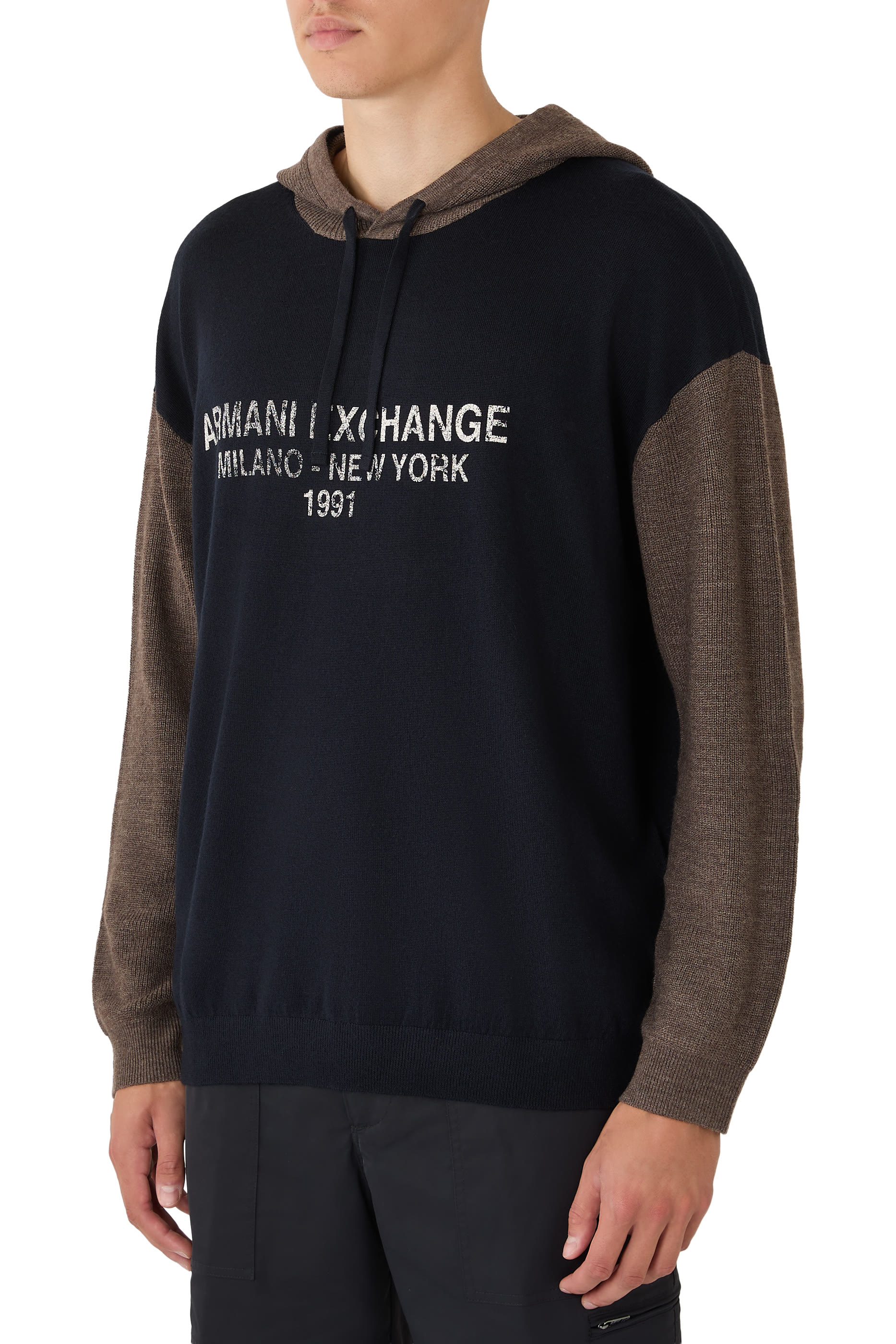 Regular Fit Contrast Sleeve Pullover