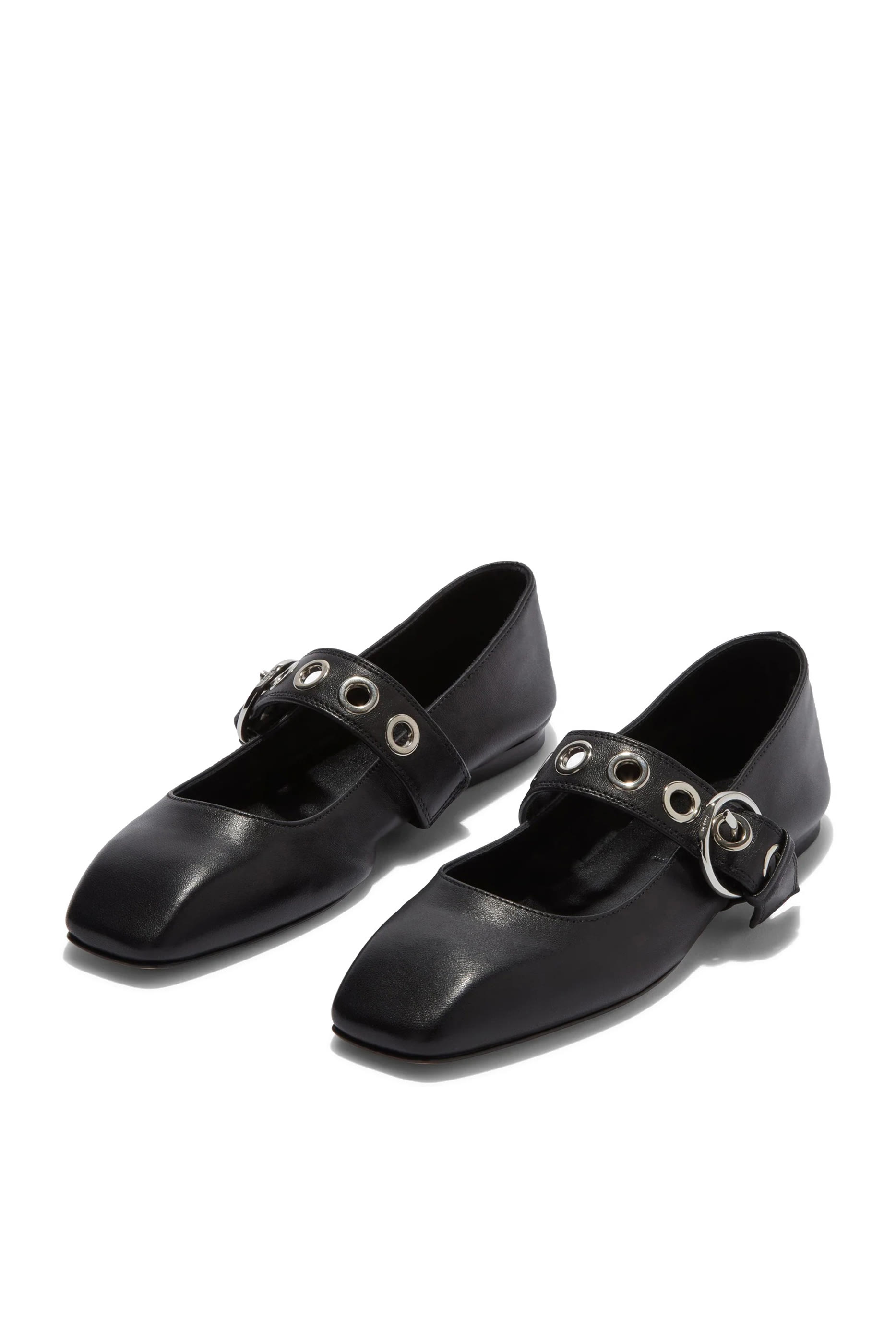  Uma Ballet Flats