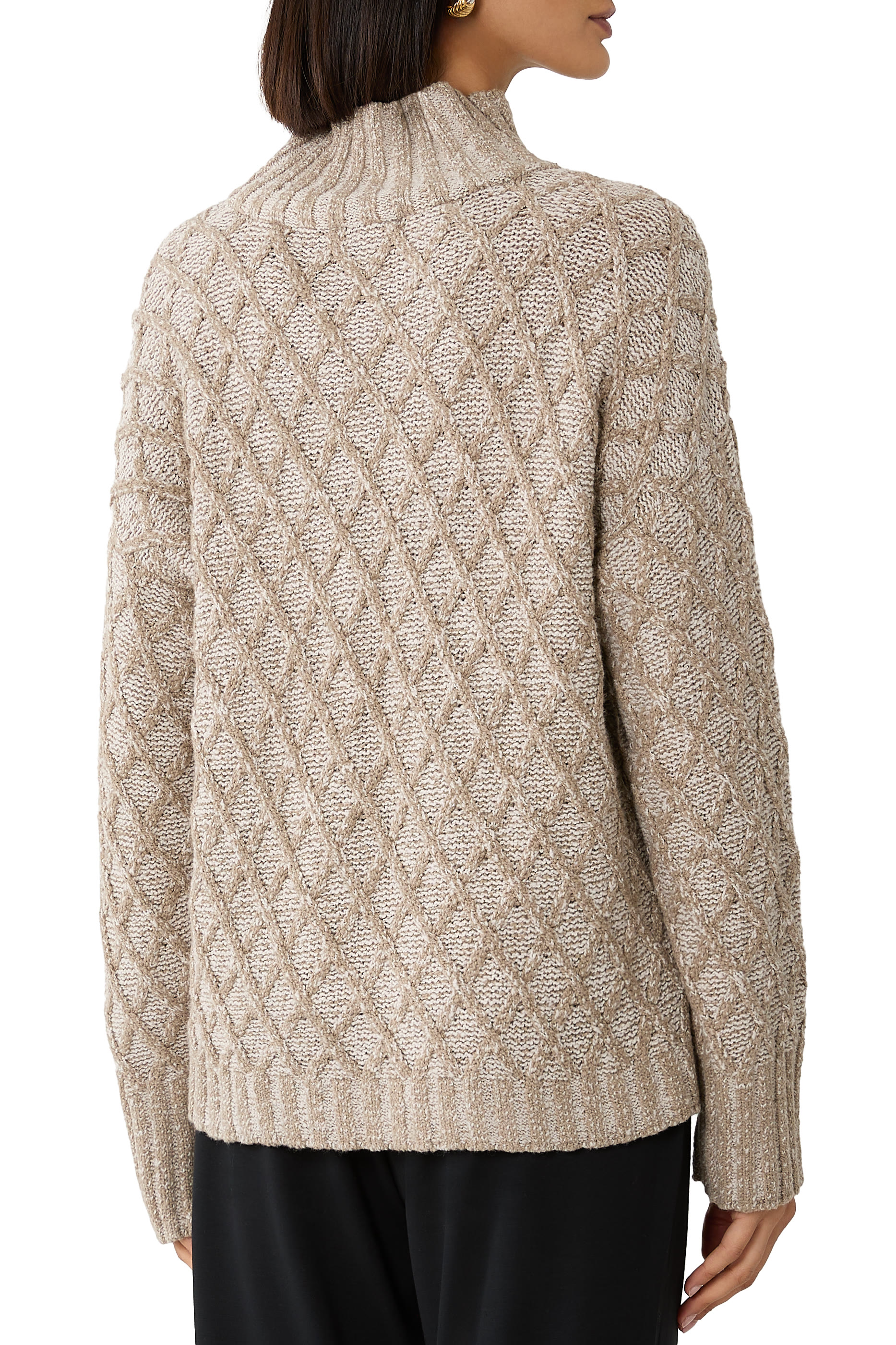 Boucle Fluff Turtleneck