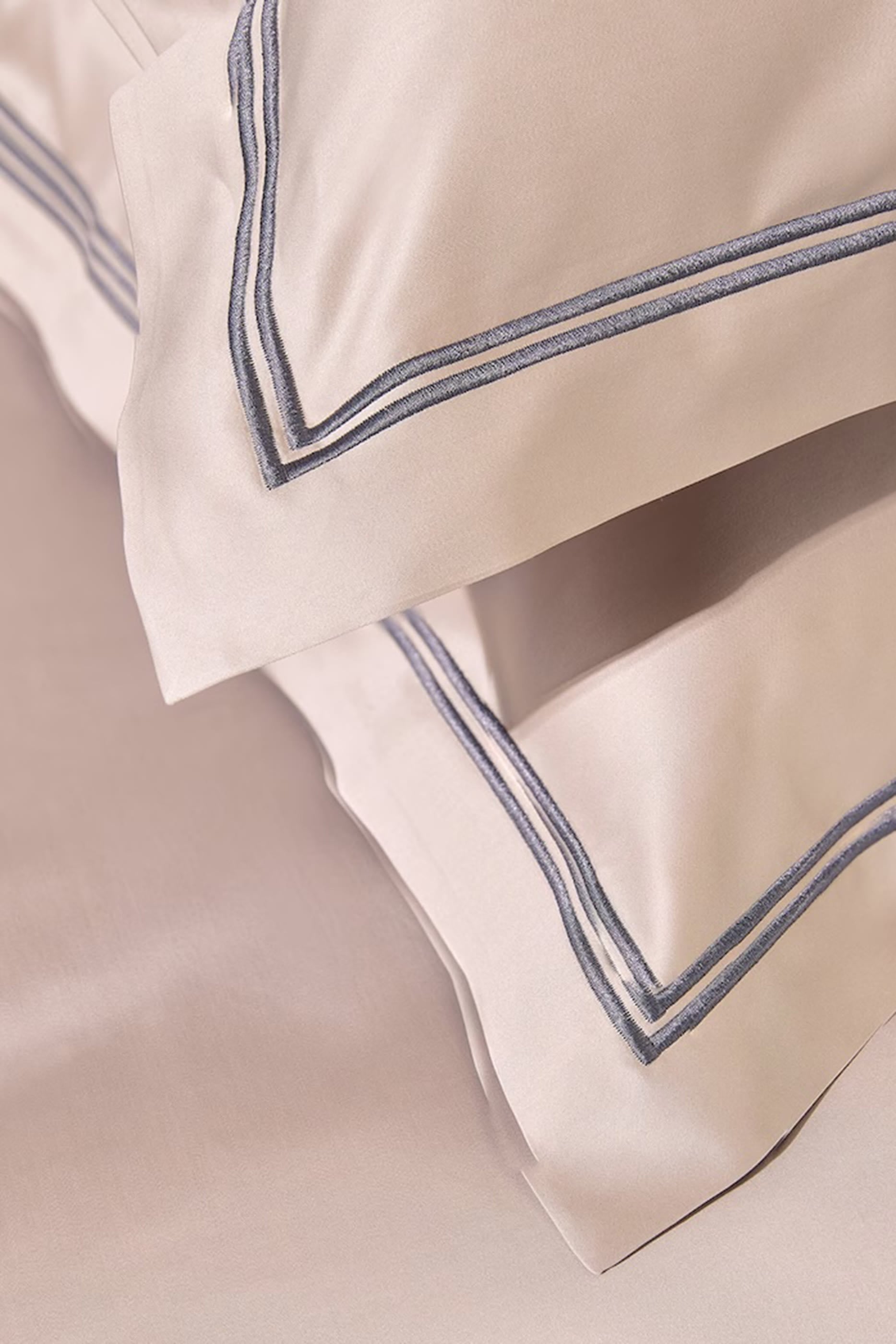 Pendle Clacson 600TC Pillowcase