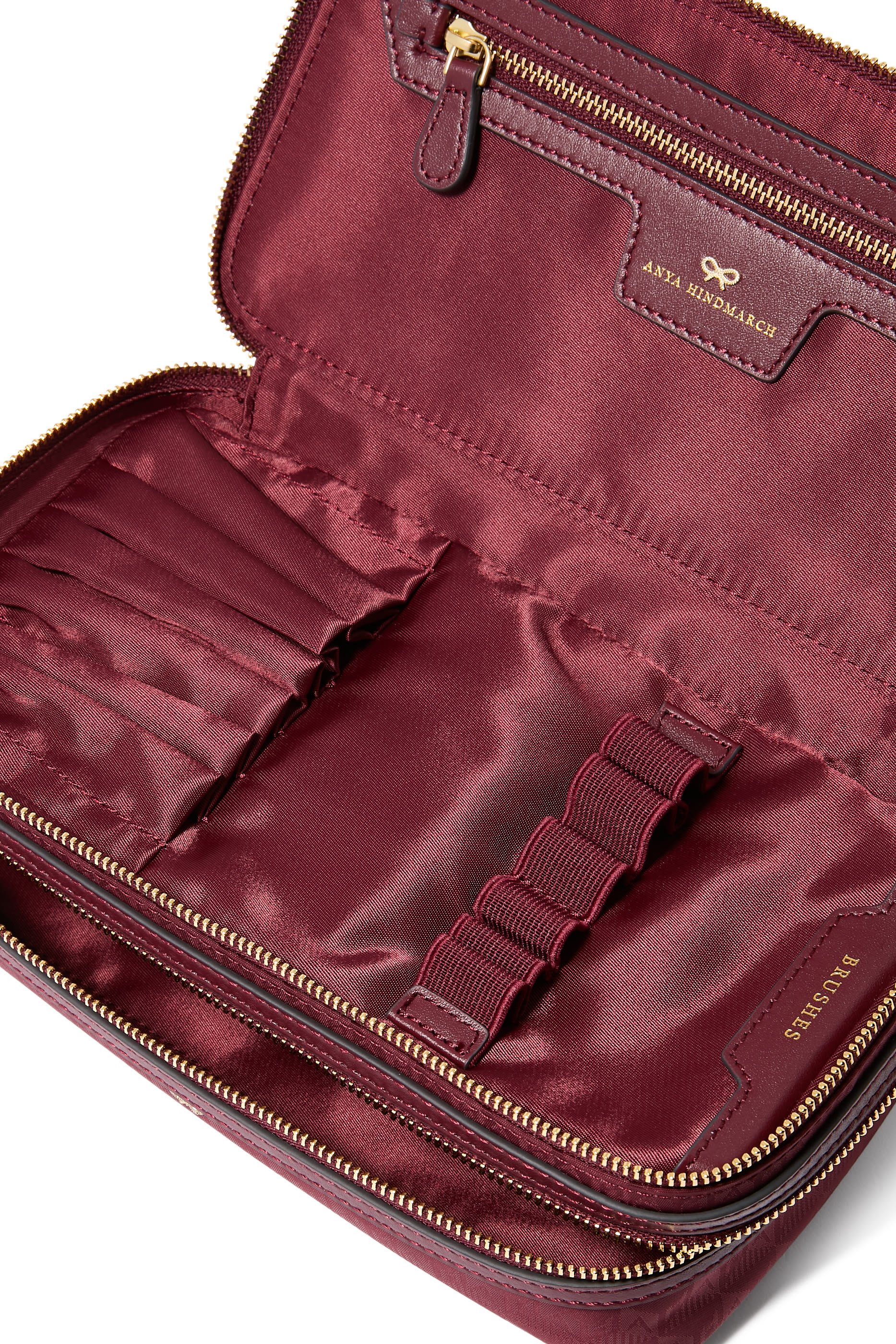 Logo Make-Up Pouch