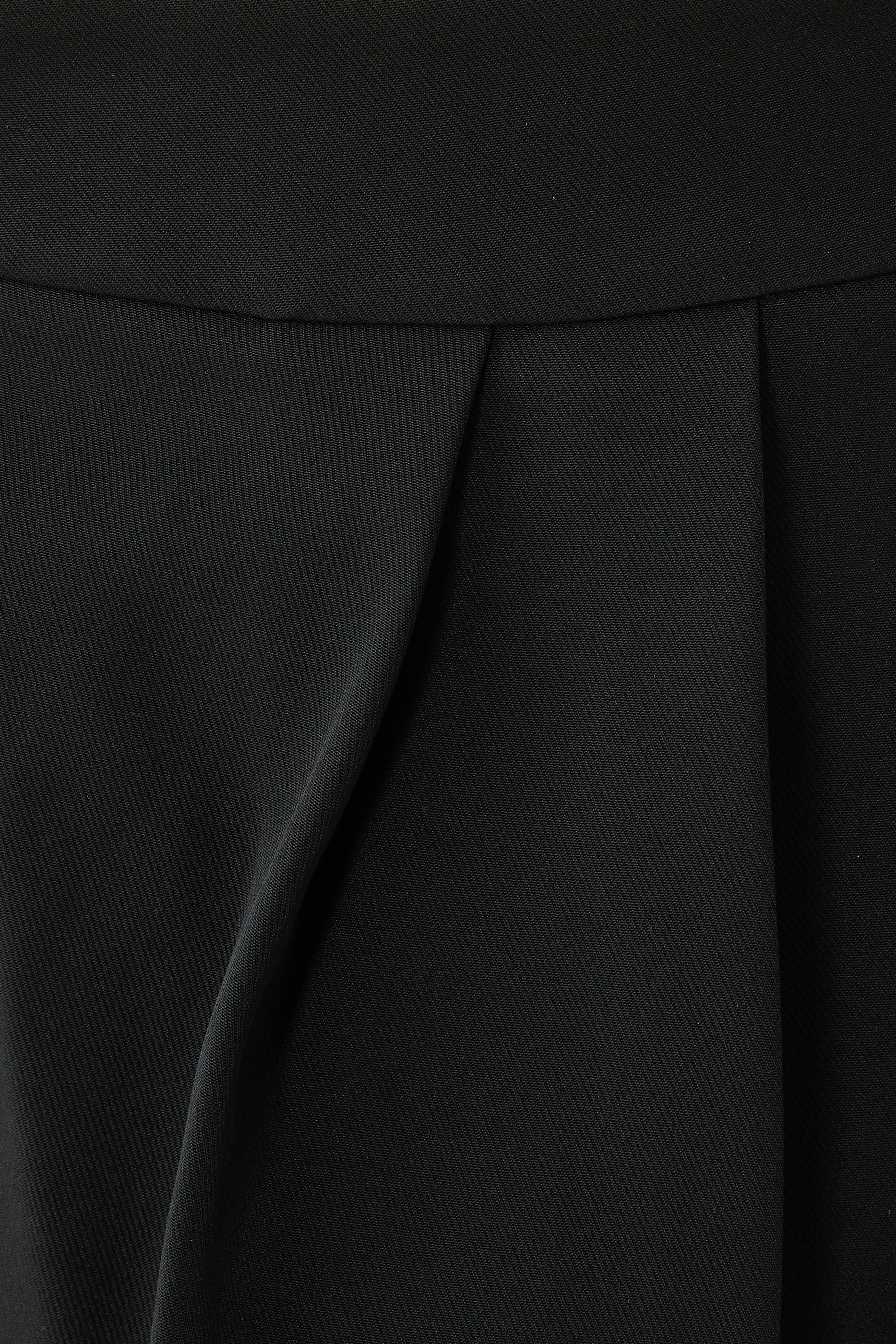 Doyer Pleated Trousers