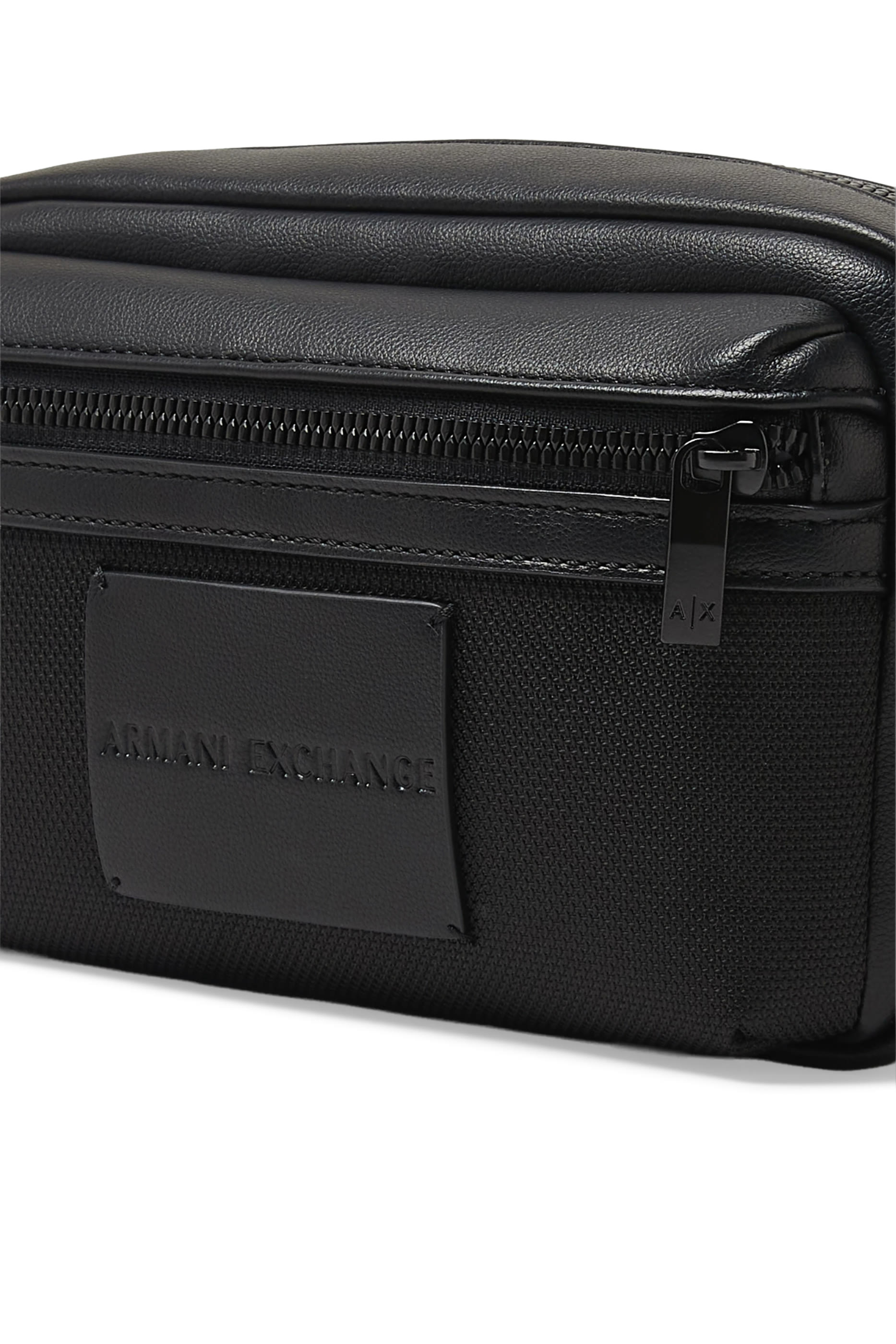 James Toiletry Case