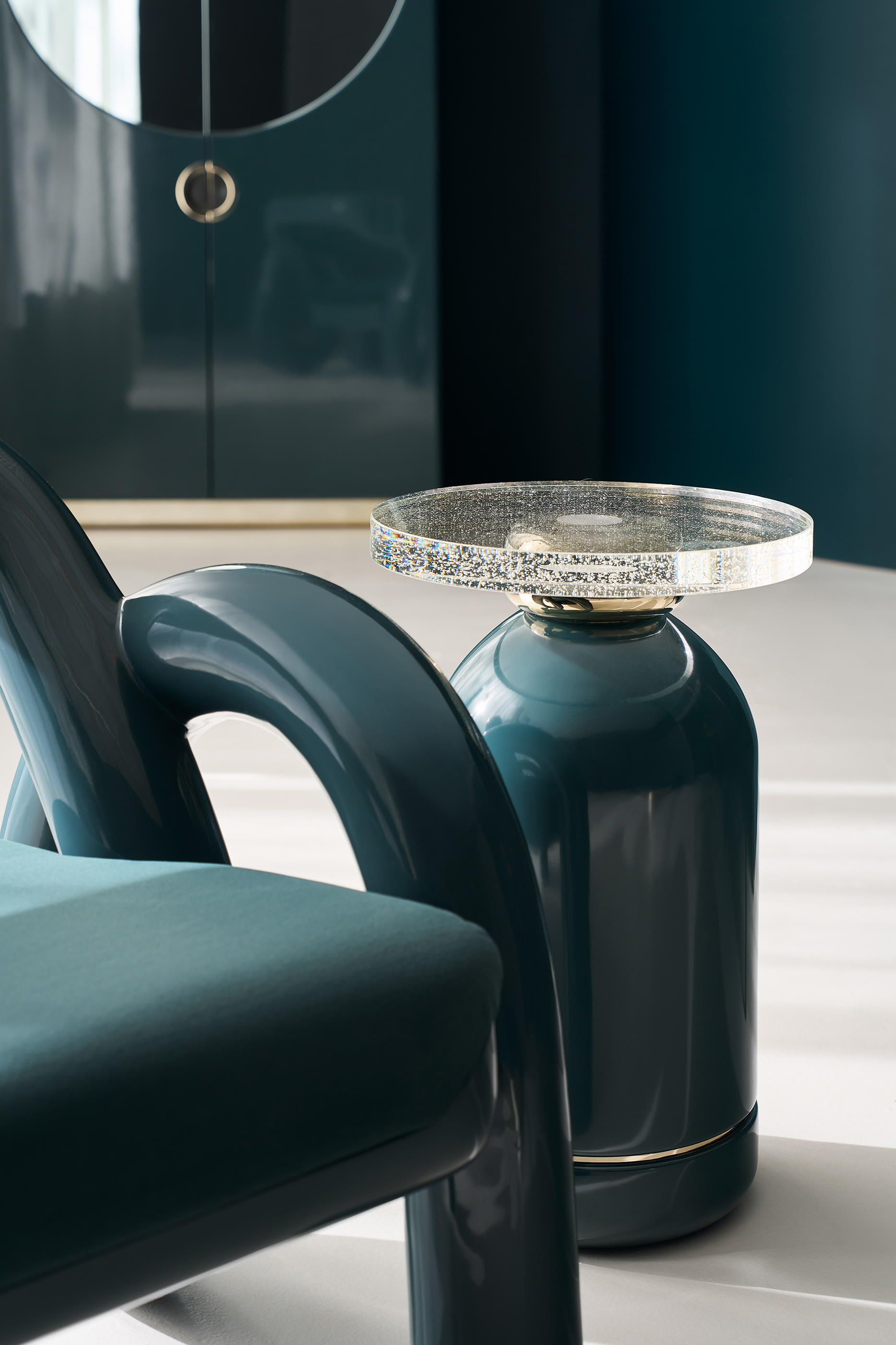 Gel&eacute;e Apatite Armchair