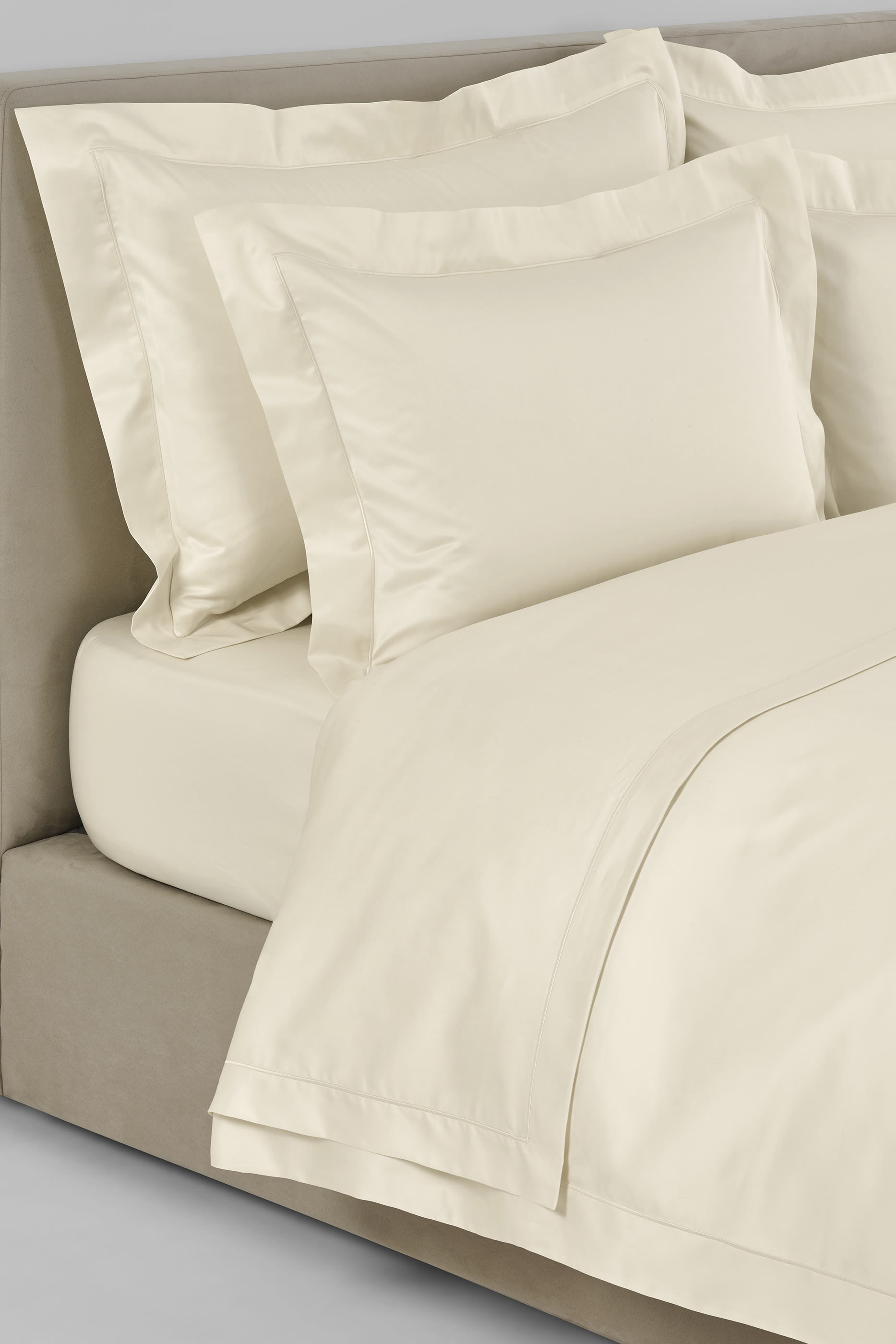 Bourdon Pillowcase 