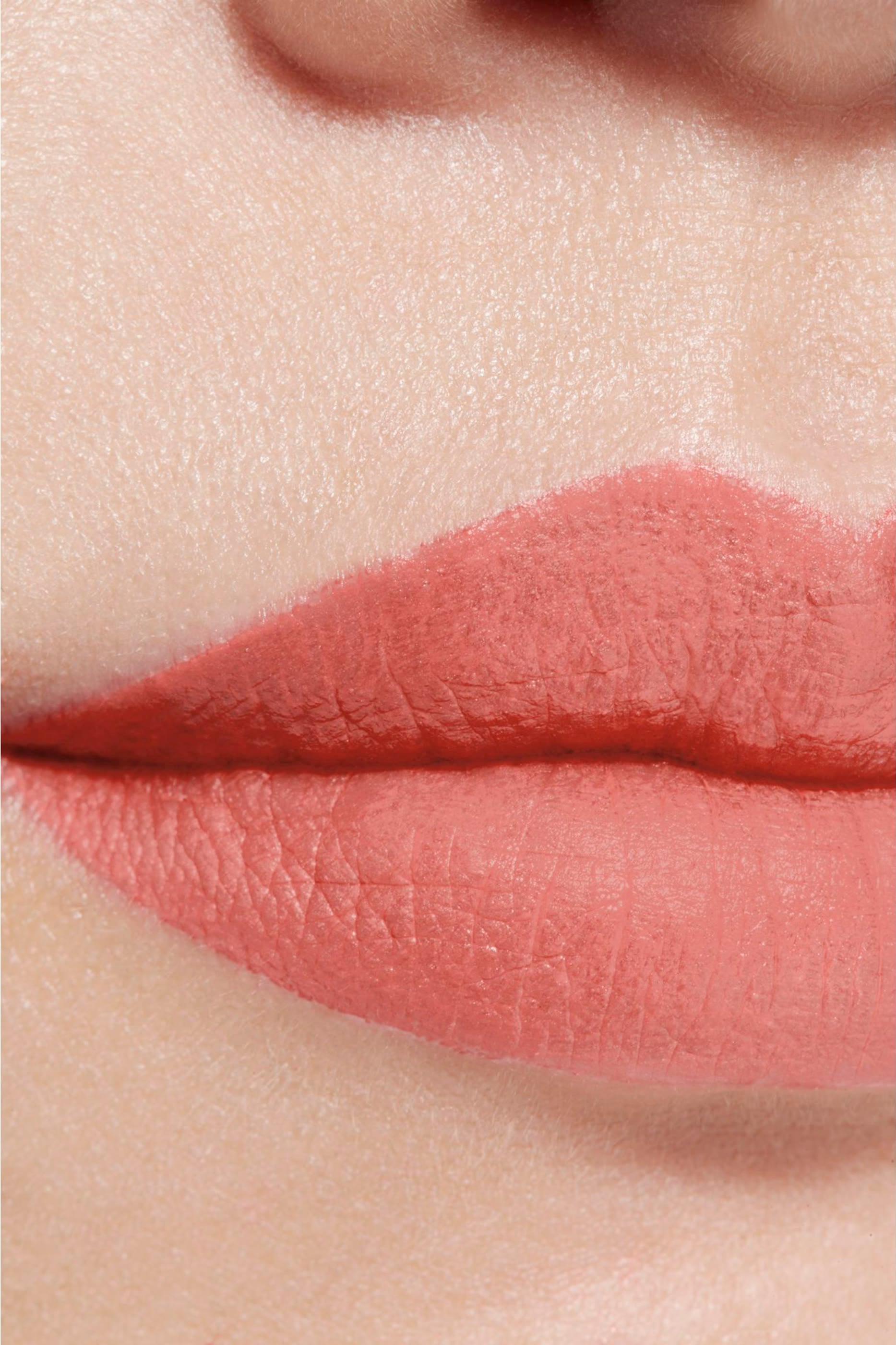 احمر شفاه Chanel Rouge Allure Liquid Velvet Ultrawear Intense مات سائل