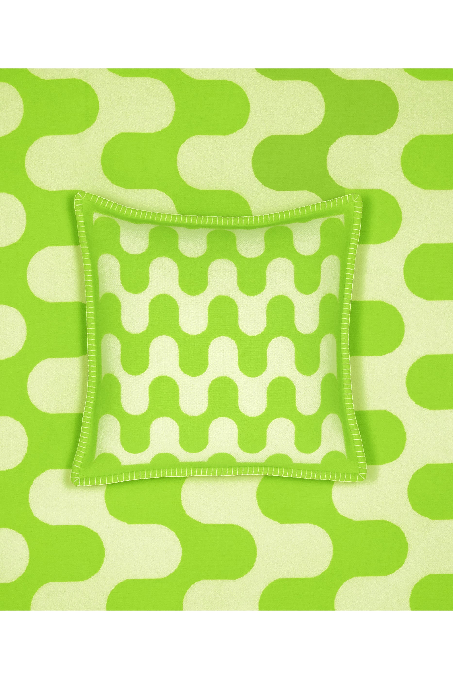 Tara Bernerd Modernism Cushion 003 