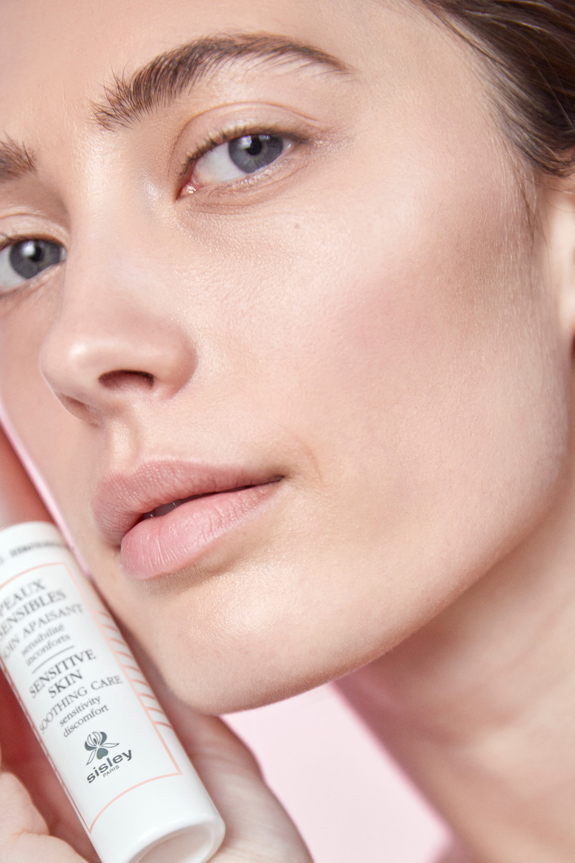 Sensitive Skin Soothing Care