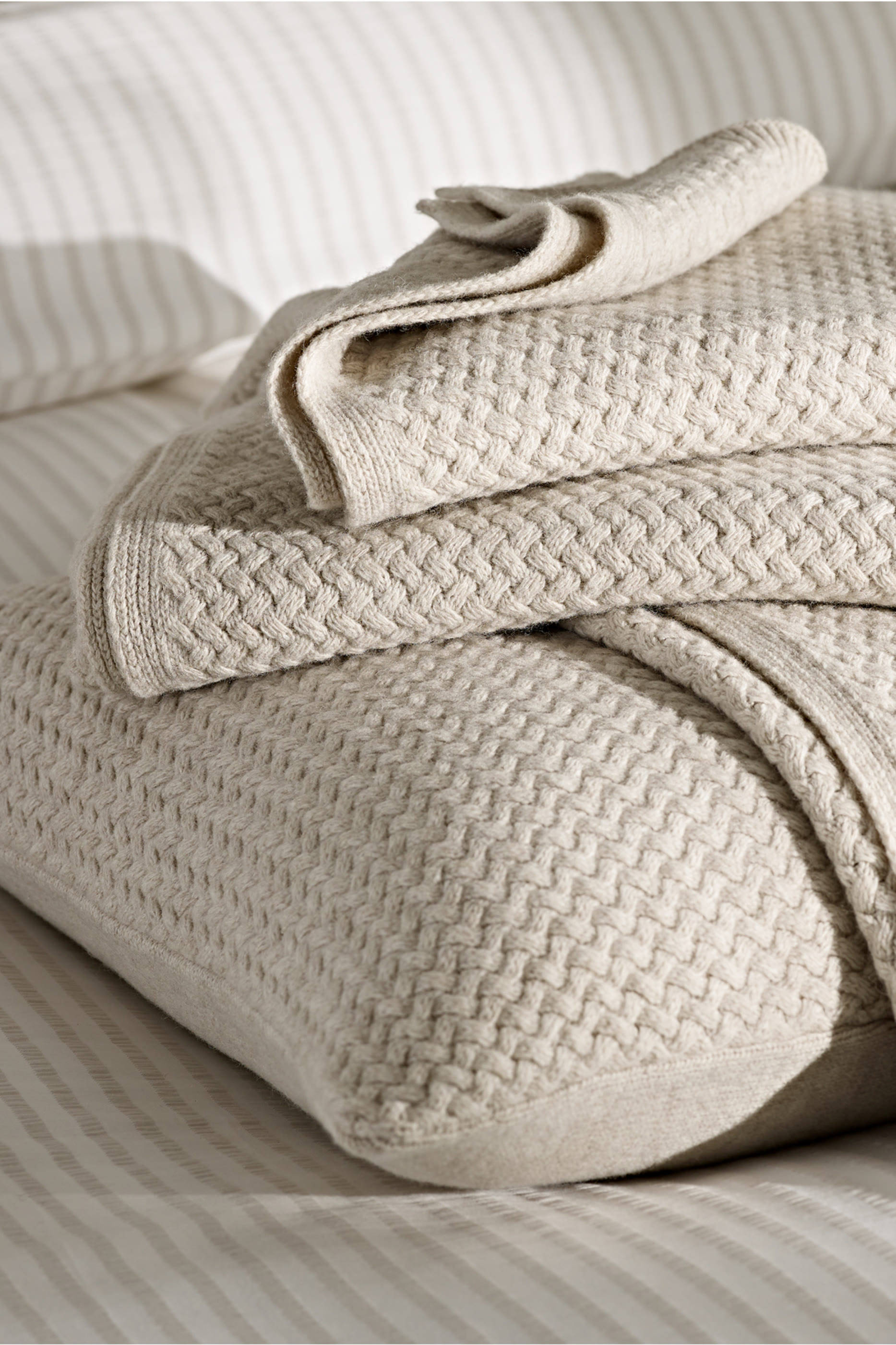 Manon Cushion Cover