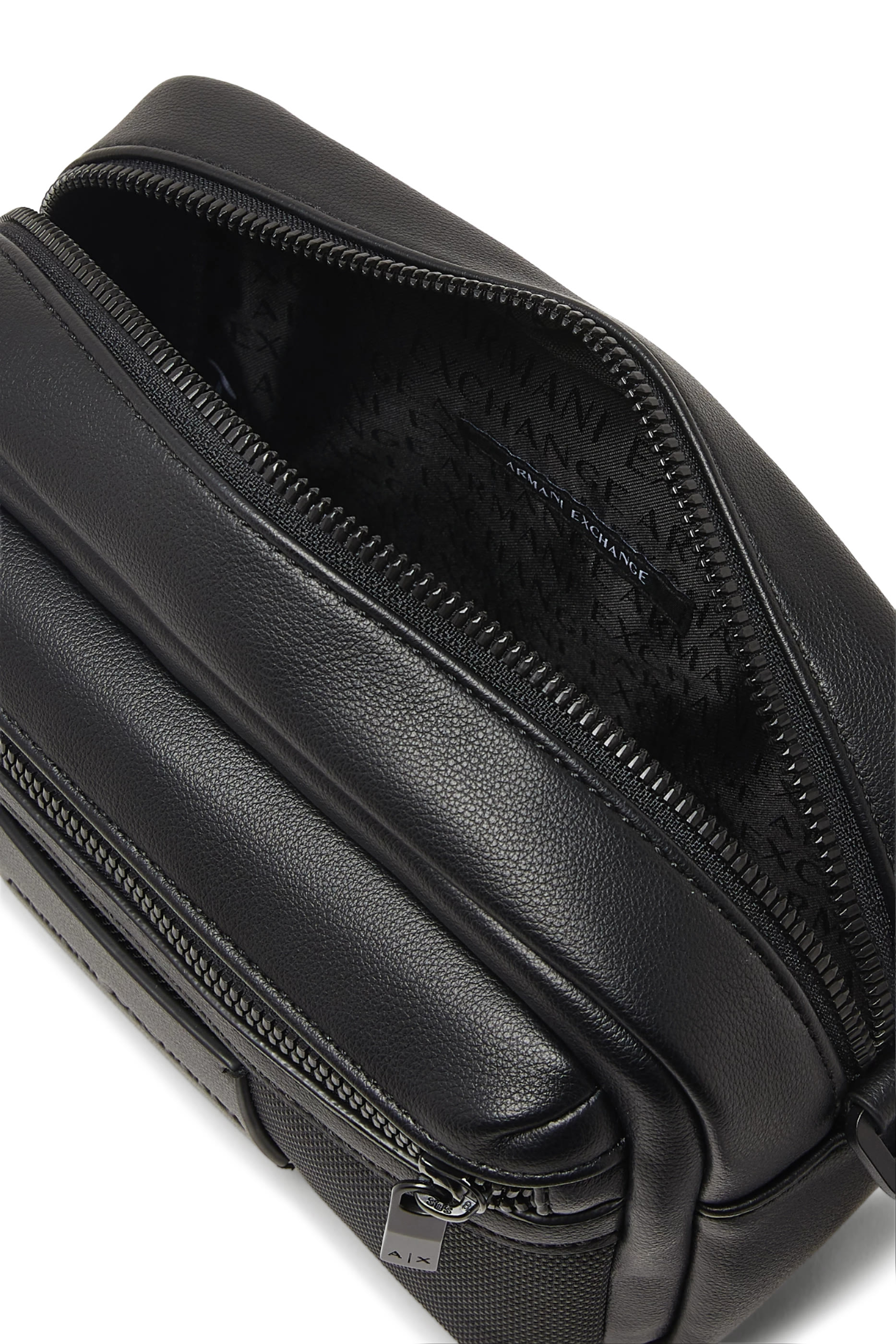 James Toiletry Case