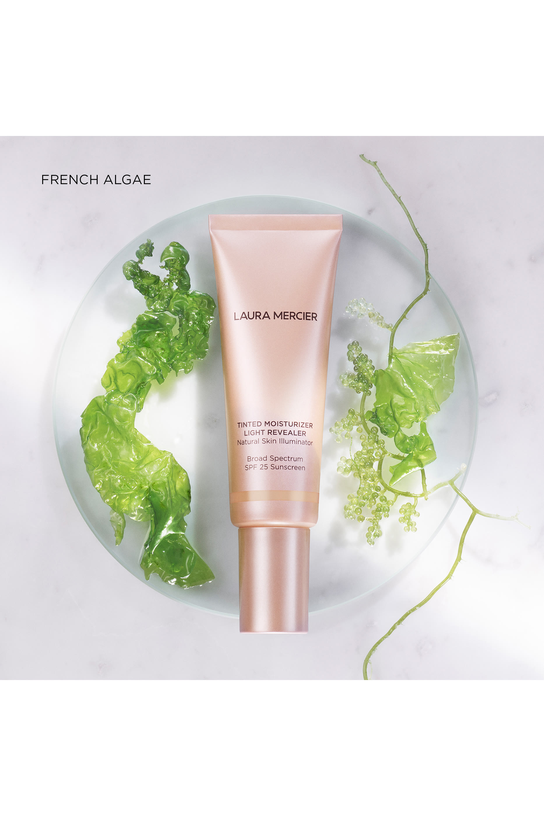 Light Revealer Tinted Moisturizer