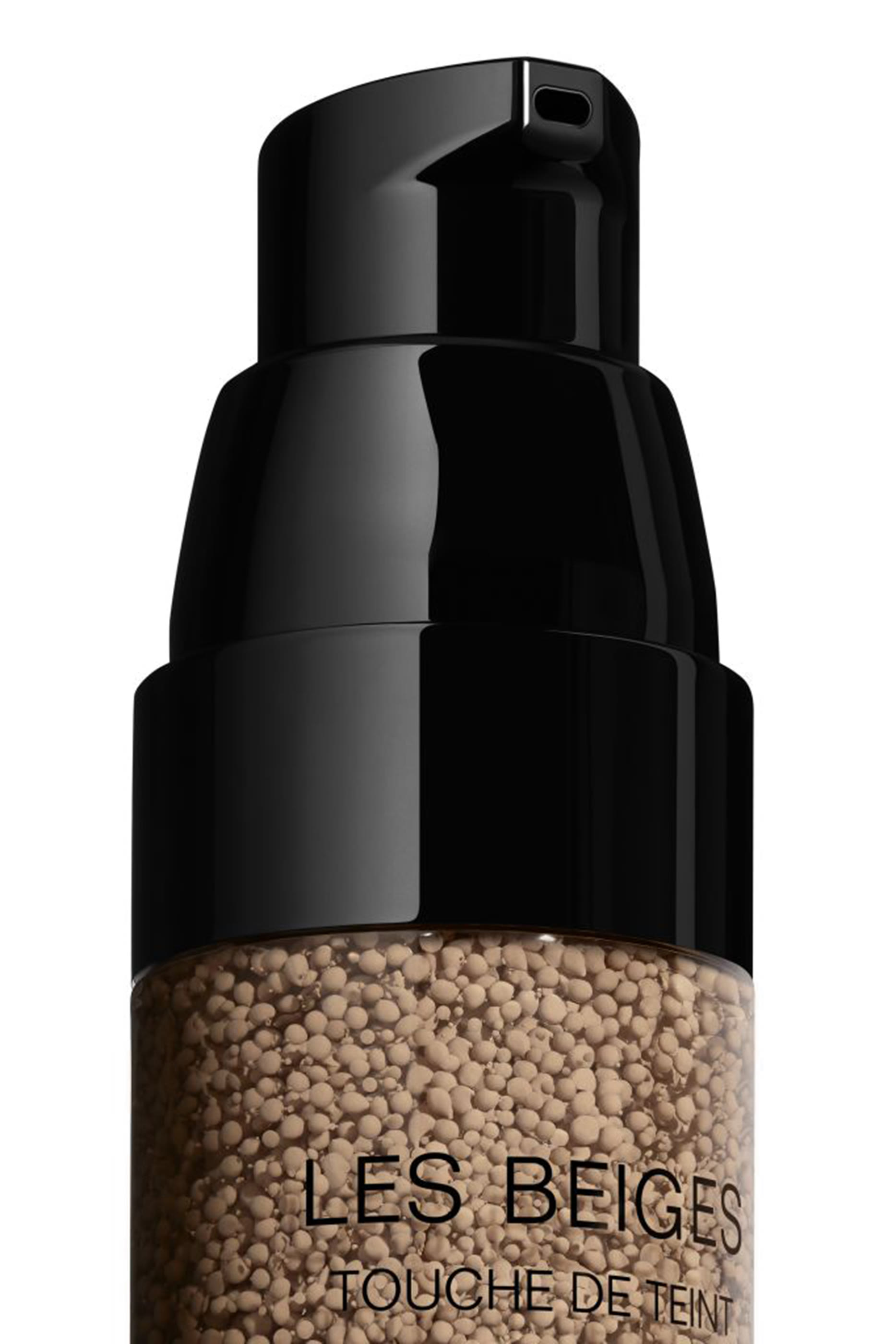 Les Beiges Touch Water-Fresh Complexion With Micro-Droplet Pigments