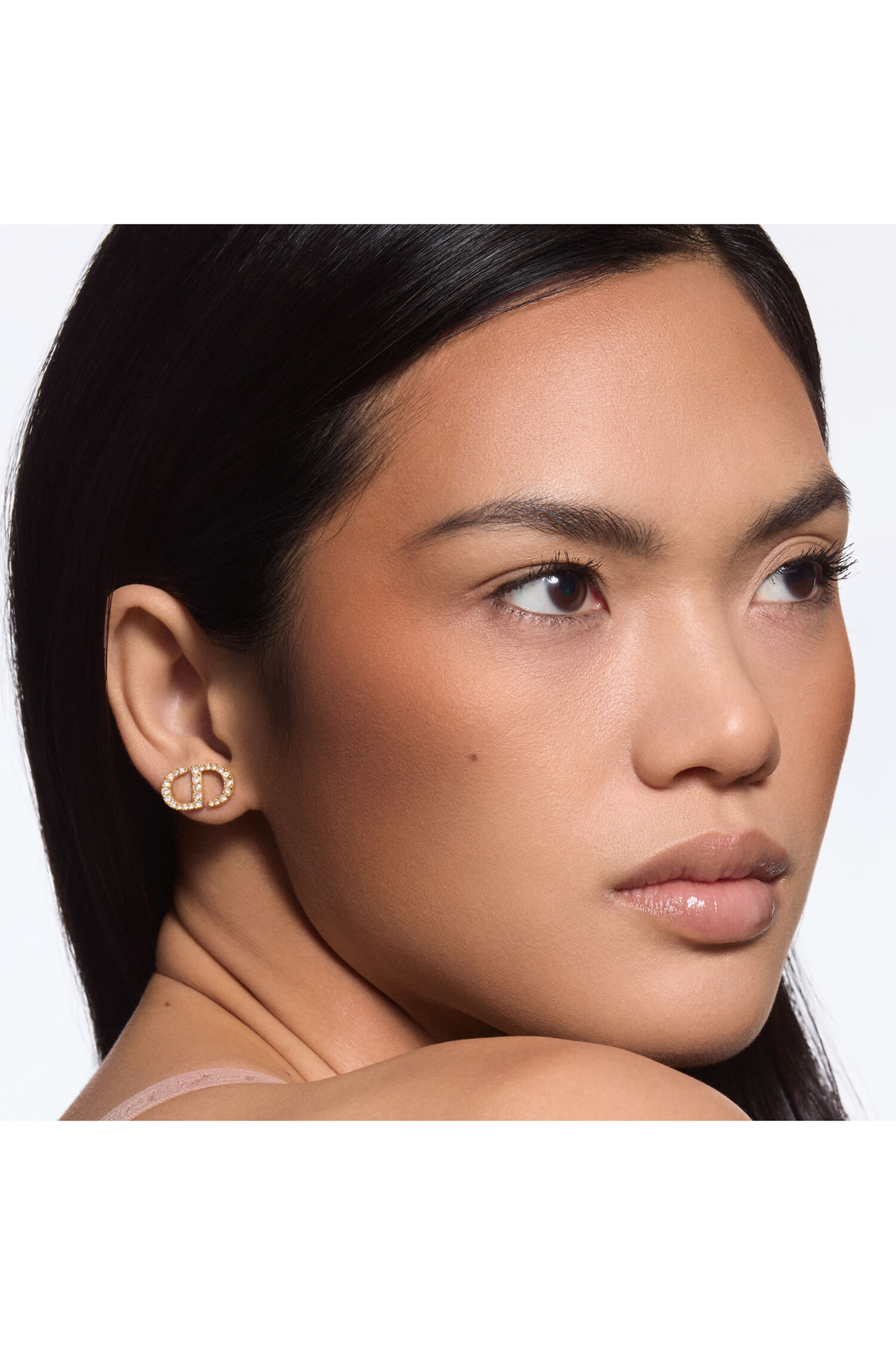 Forever Hydra Nude Foundation