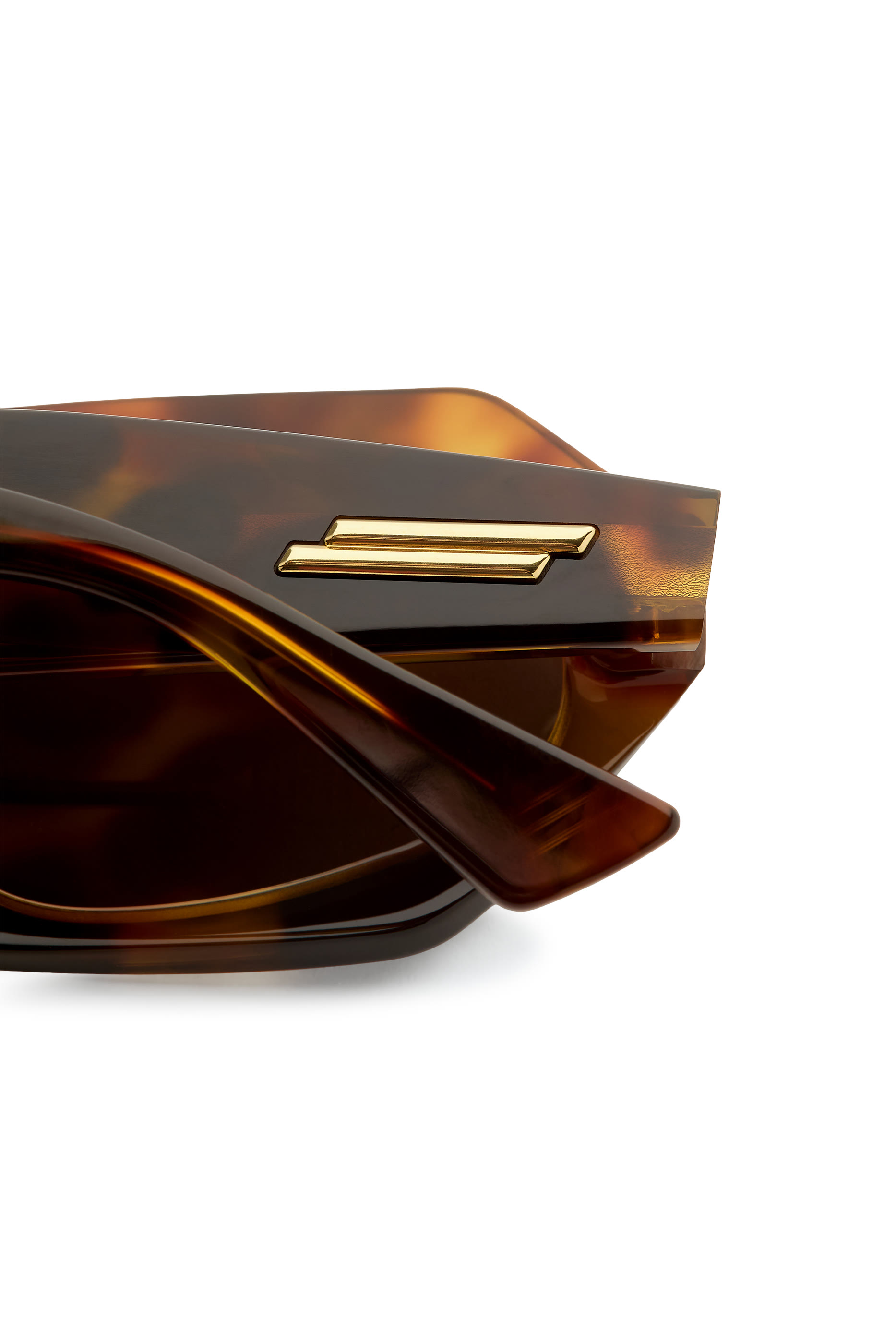 Classic Oval Sunglasses