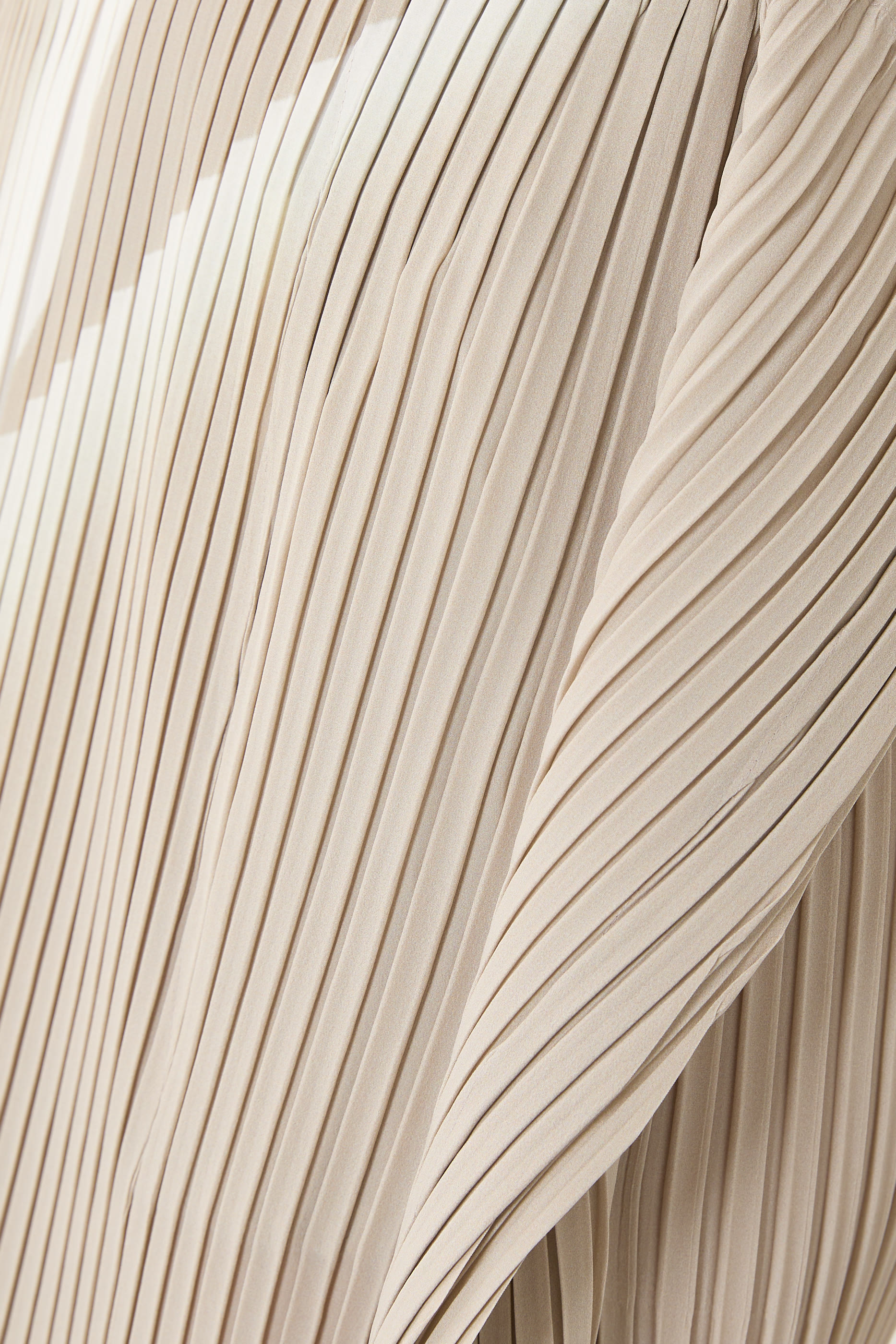 Hands of Lover Pleats Skirt