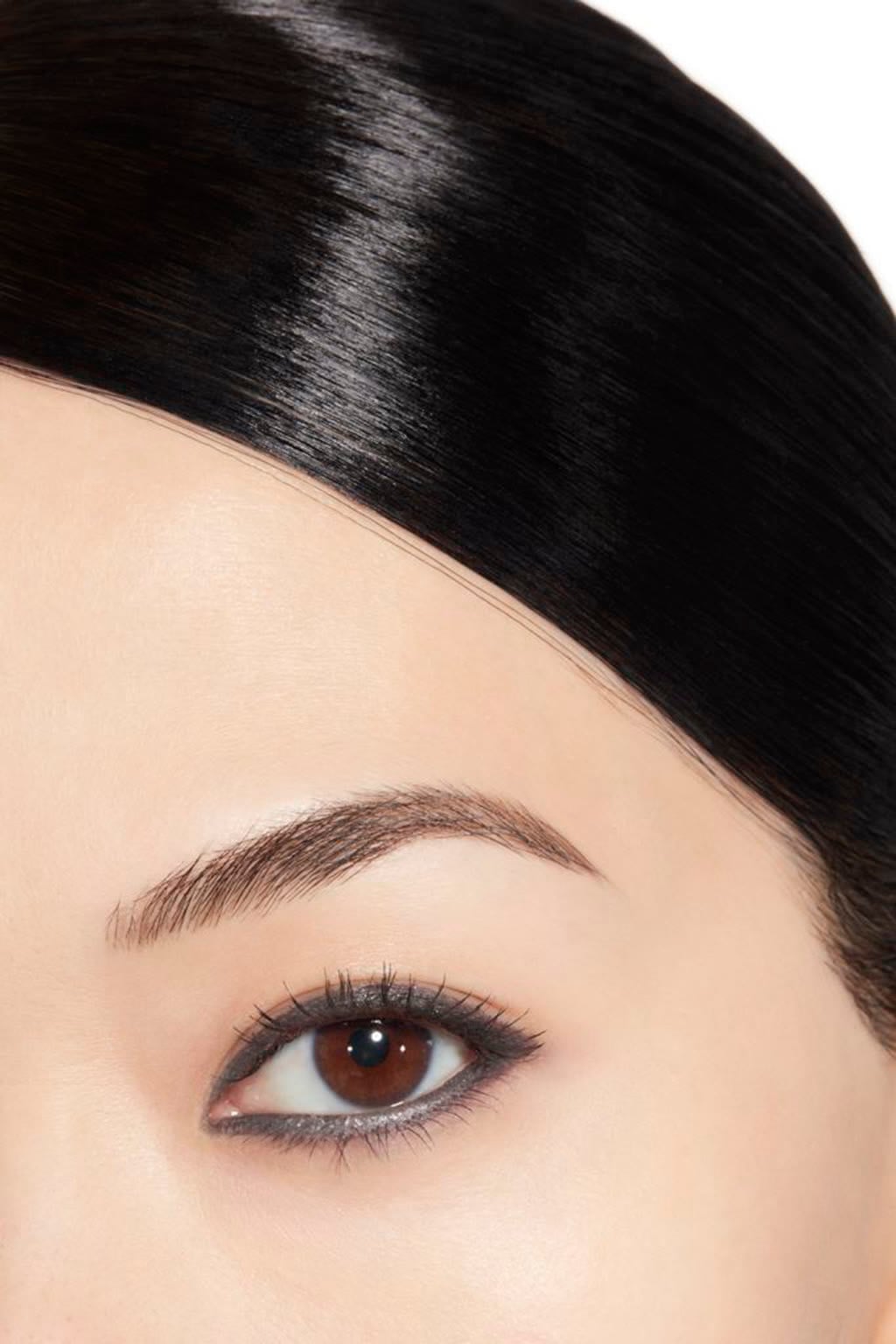 قلم ذو ثبات طويل لتحديد محيط العينين ورسمه STYLO YEUX WATERPROOF