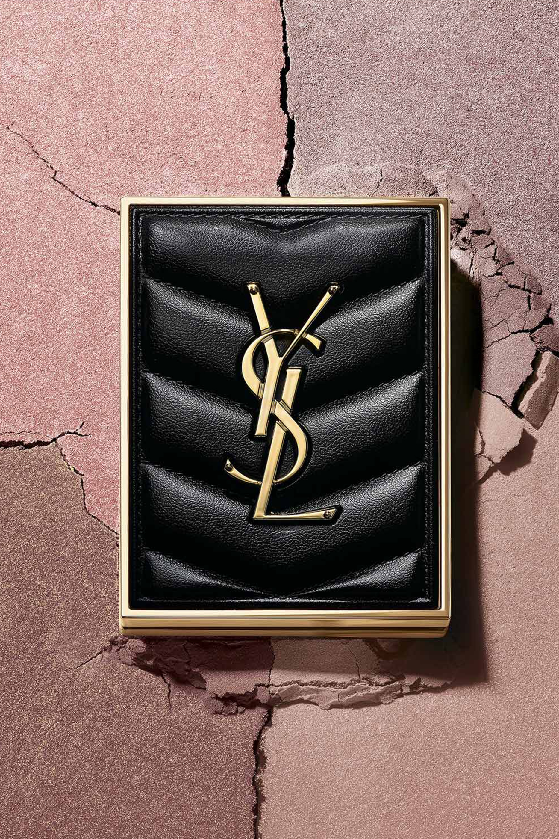Couture Baby Clutch Eyeshadow Palette