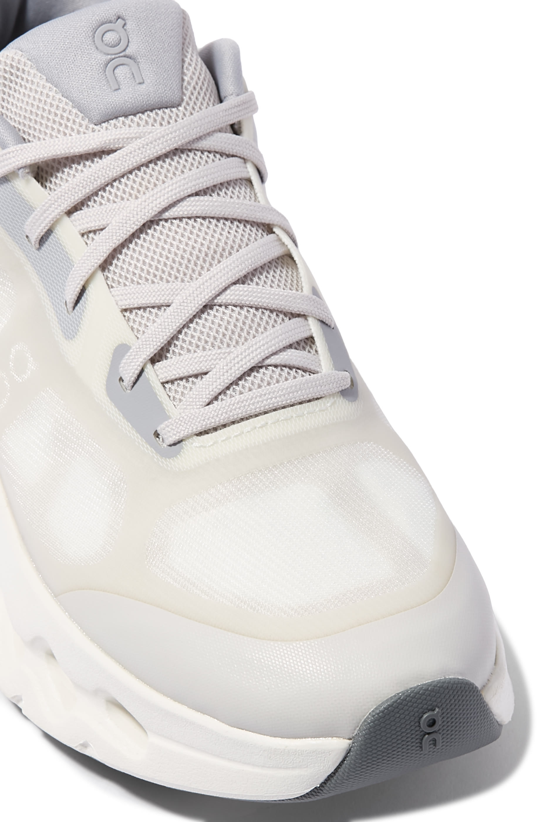Womens Running Cloudtilt Remix Sneakers
