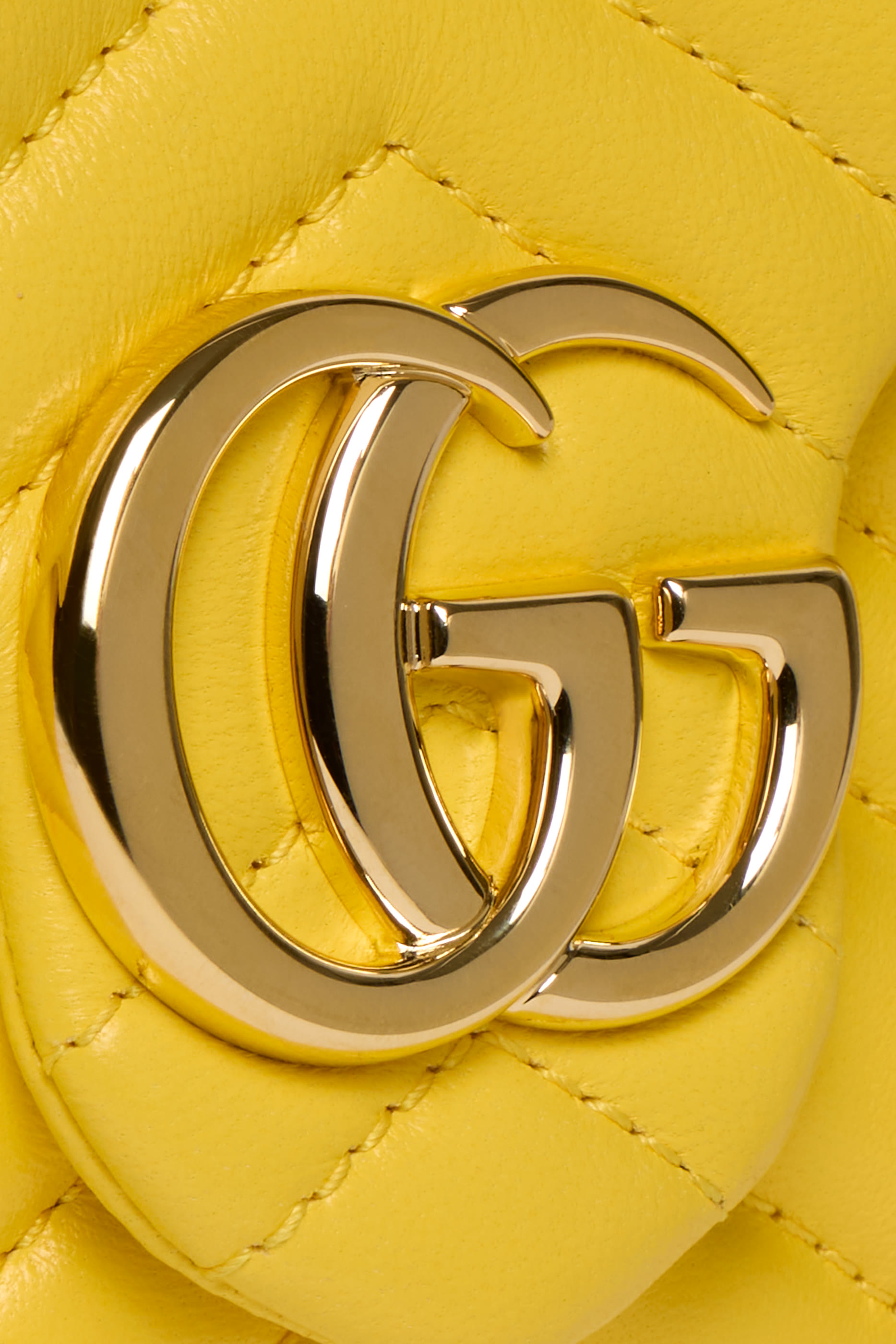 GG Marmont Mini Shoulder Bag