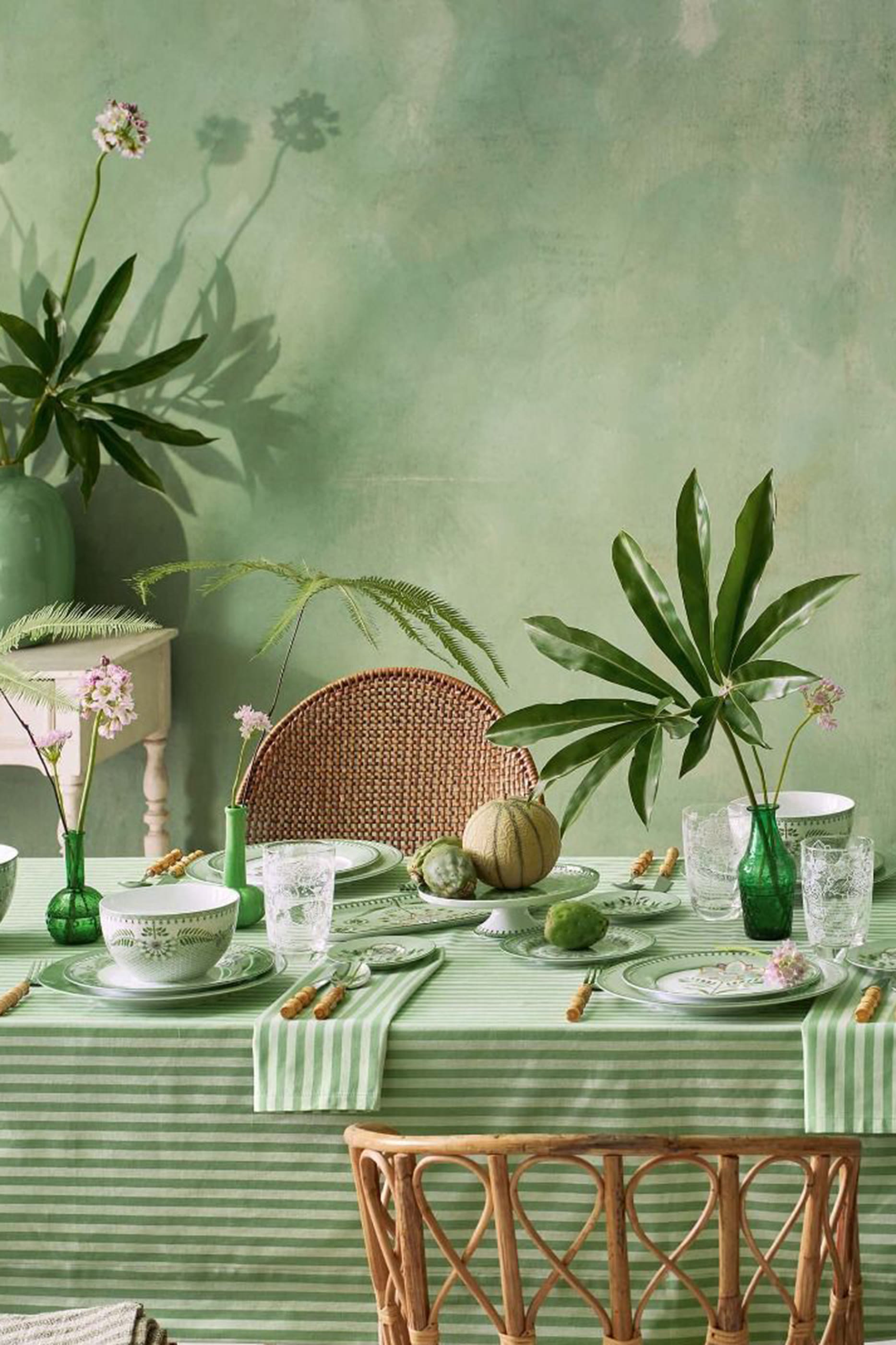 Lily & Lotus Moon Delight Underplate