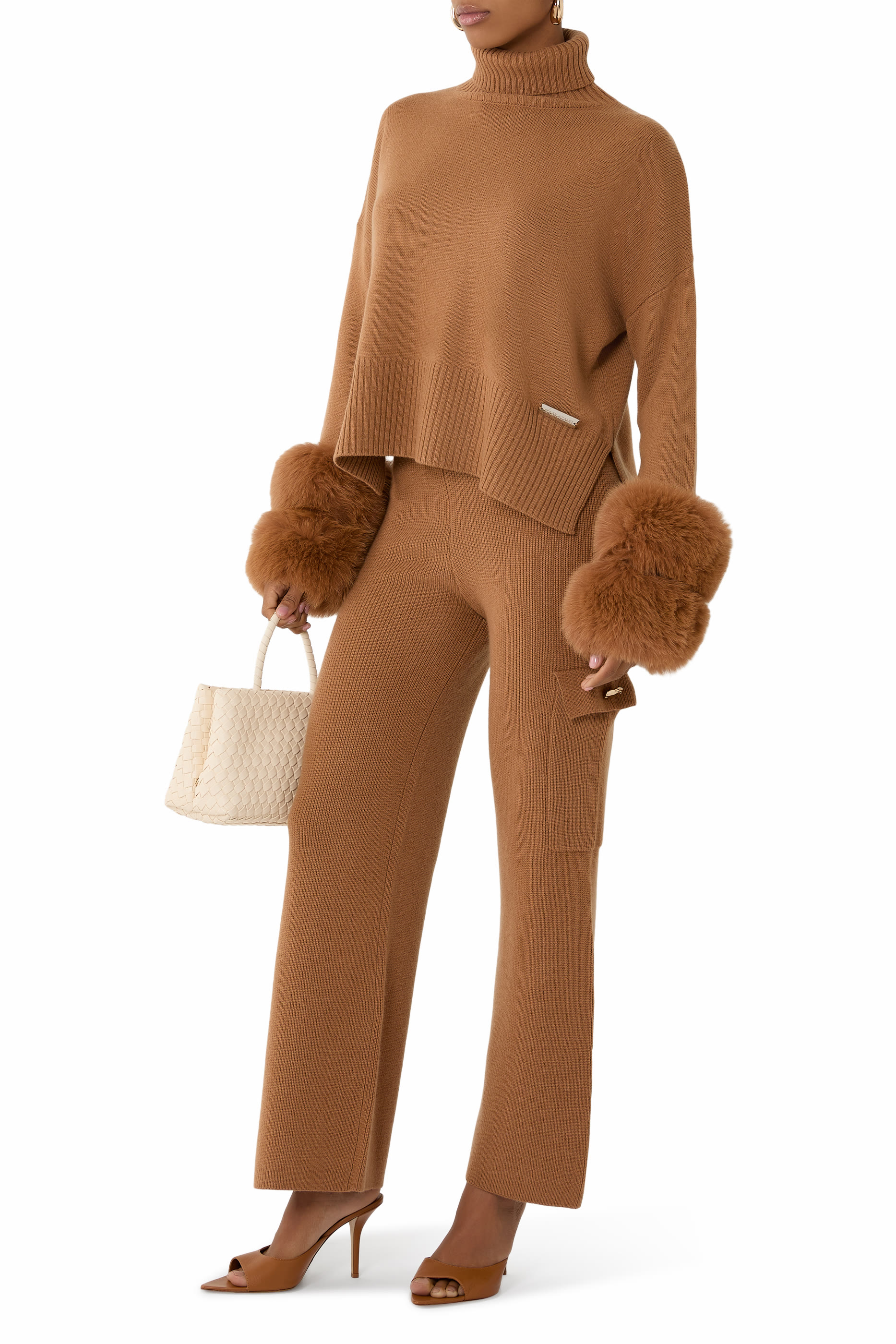 Cropped Roll Neck with Double Ring Fox Cuffs