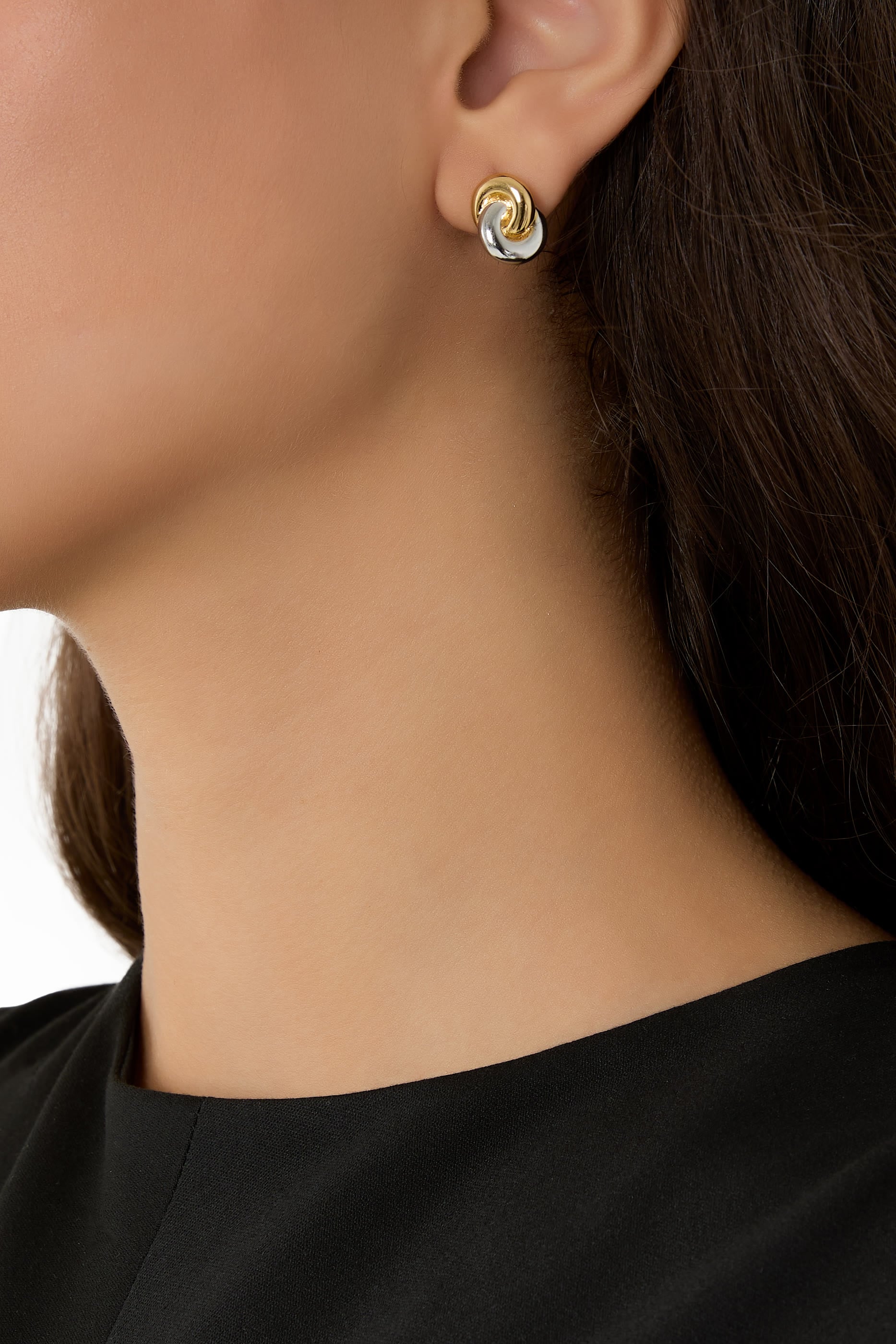 Interlock Studs 