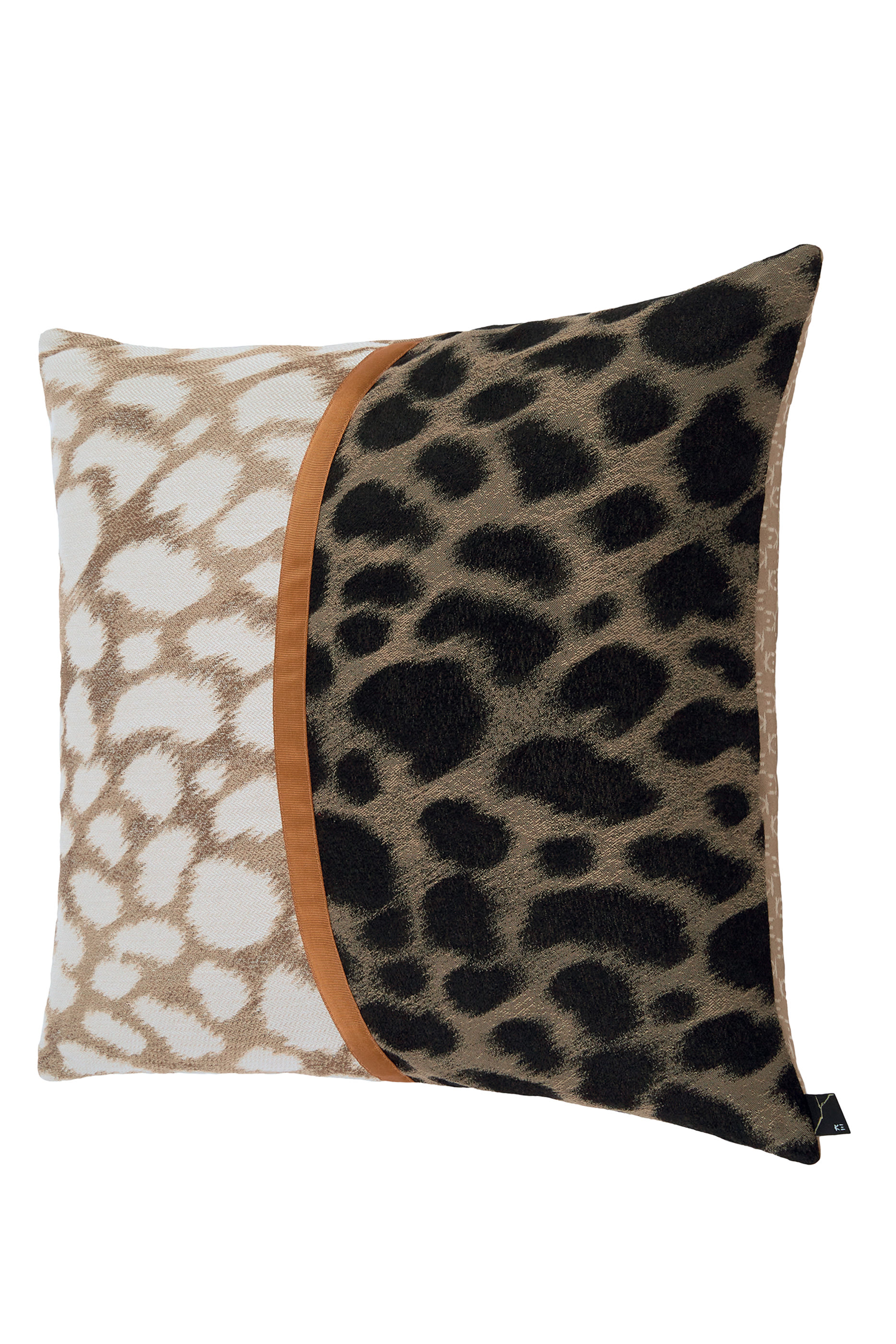 Hanten Hama Cushion