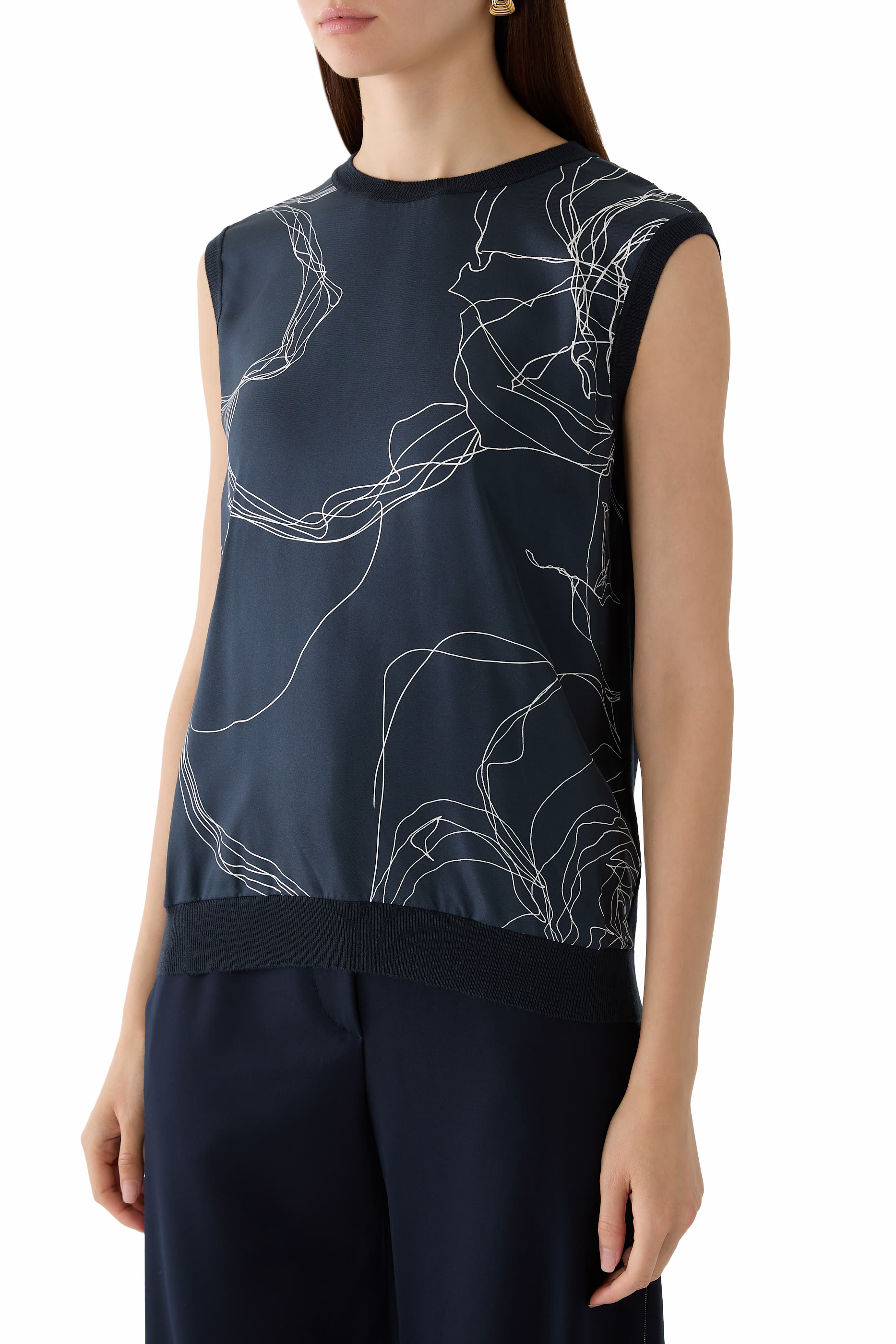 Floral Sleeveless Blouse