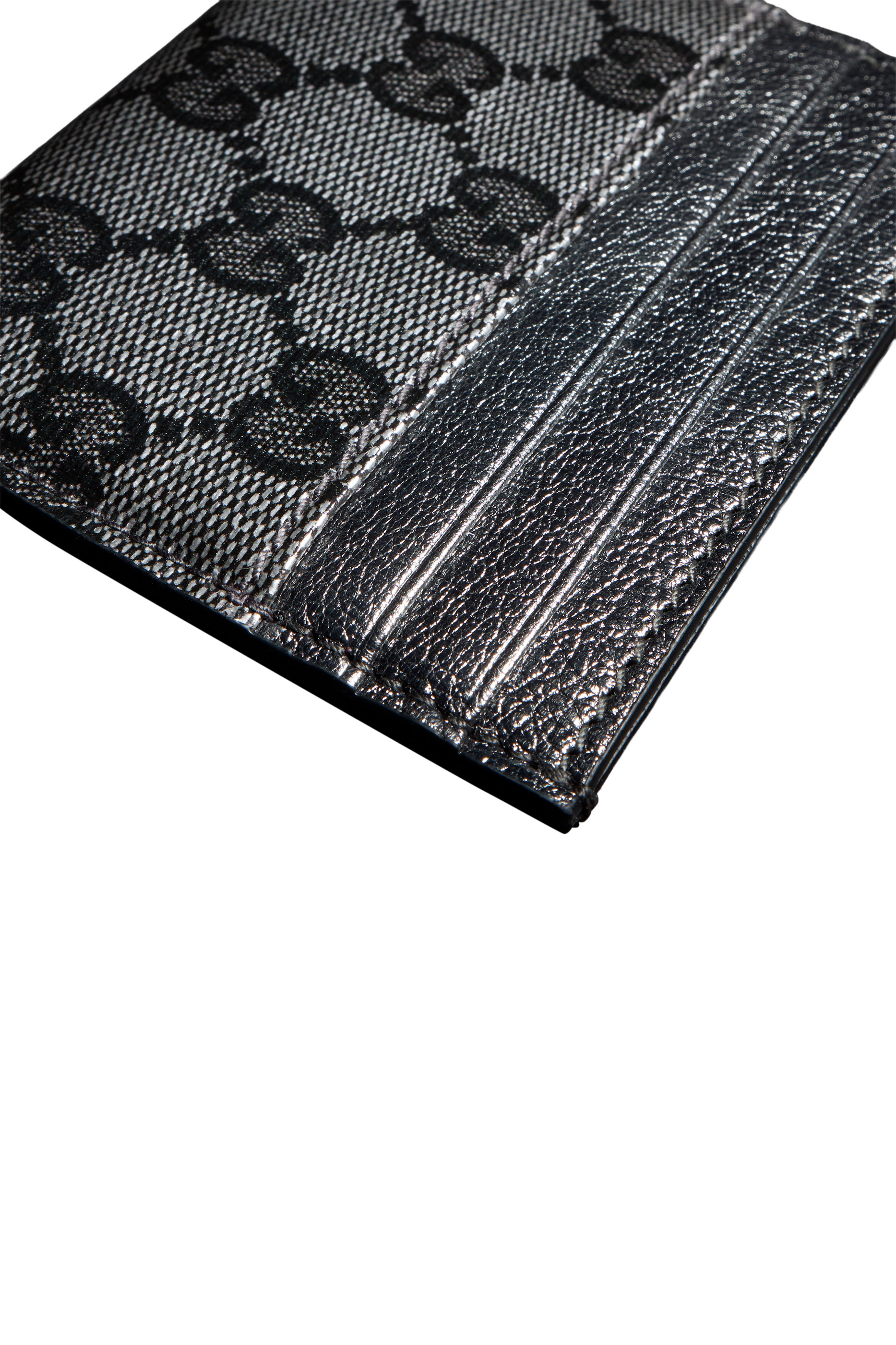Essence Classic Card Case