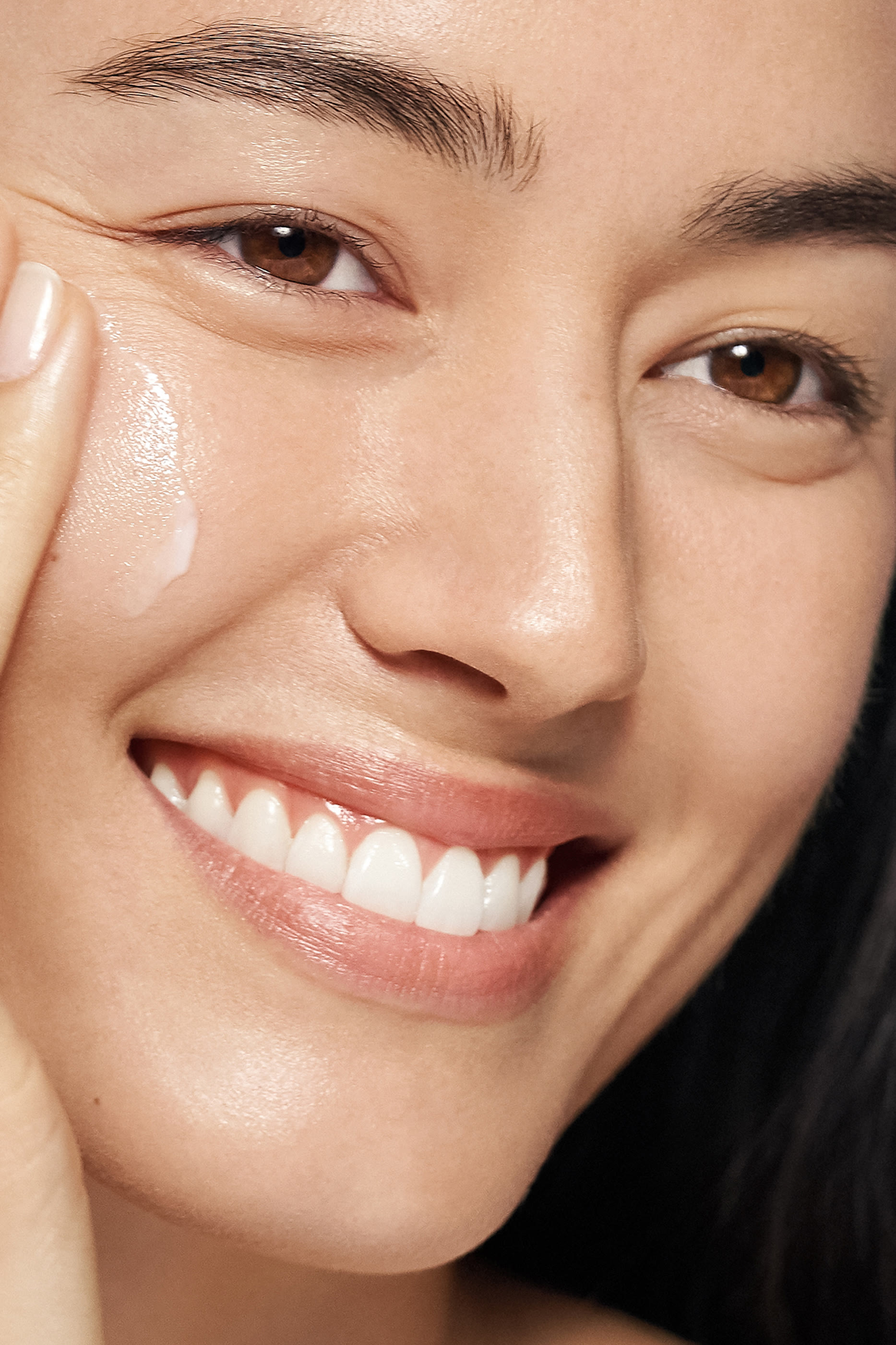 Moisture Surge&trade; Intense 72H Lipid-Replenishing Hydrator