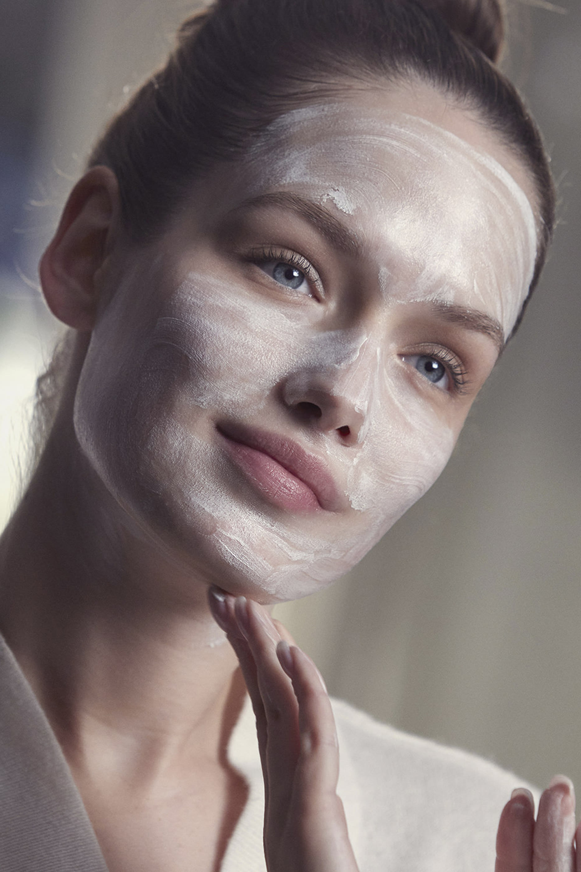 Deeply Purifying Mask with Tropical Resins