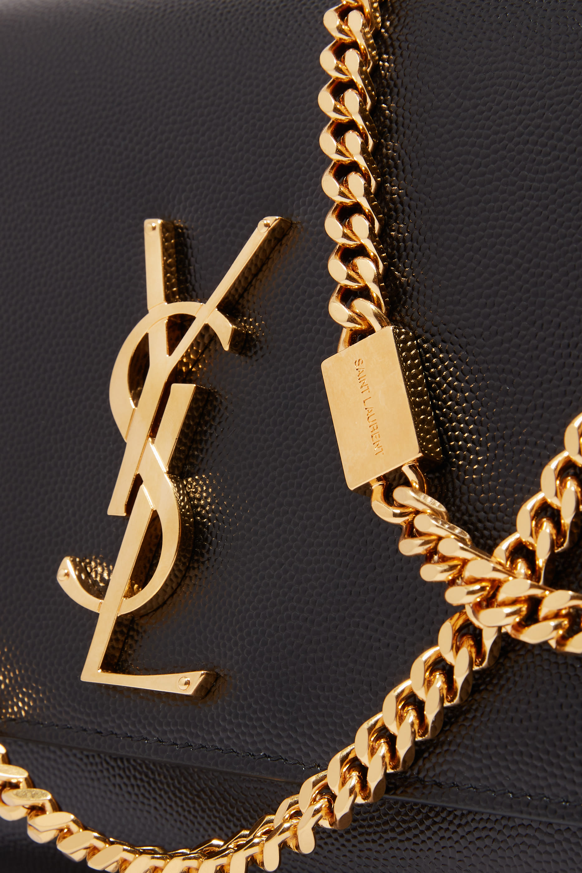 Kate Medium Chain Bag  in Grain de Poudre Embossed Leather