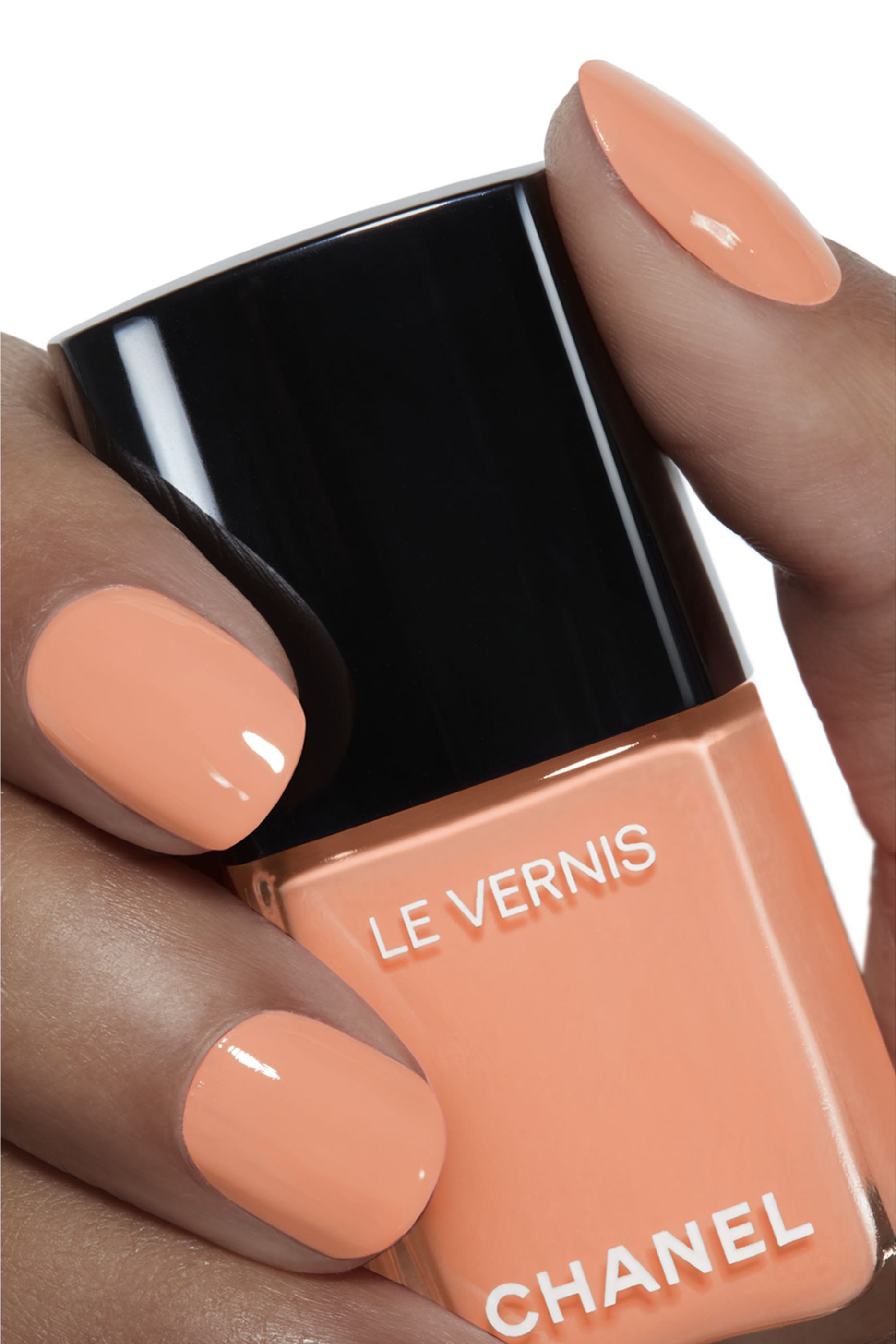 طلاء أظافر Chanel LE VERNIS