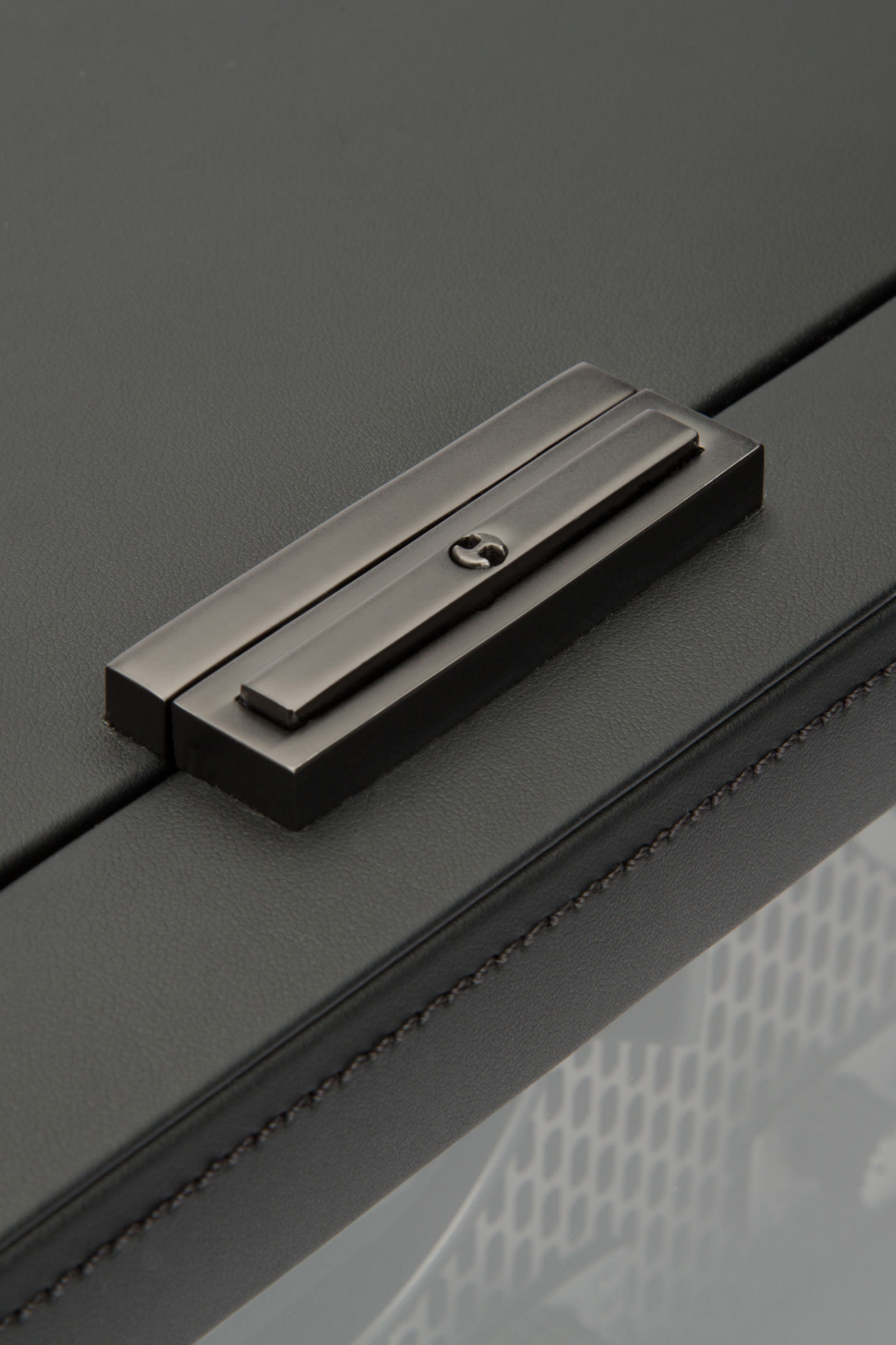 Axis 8pc Watch Winder