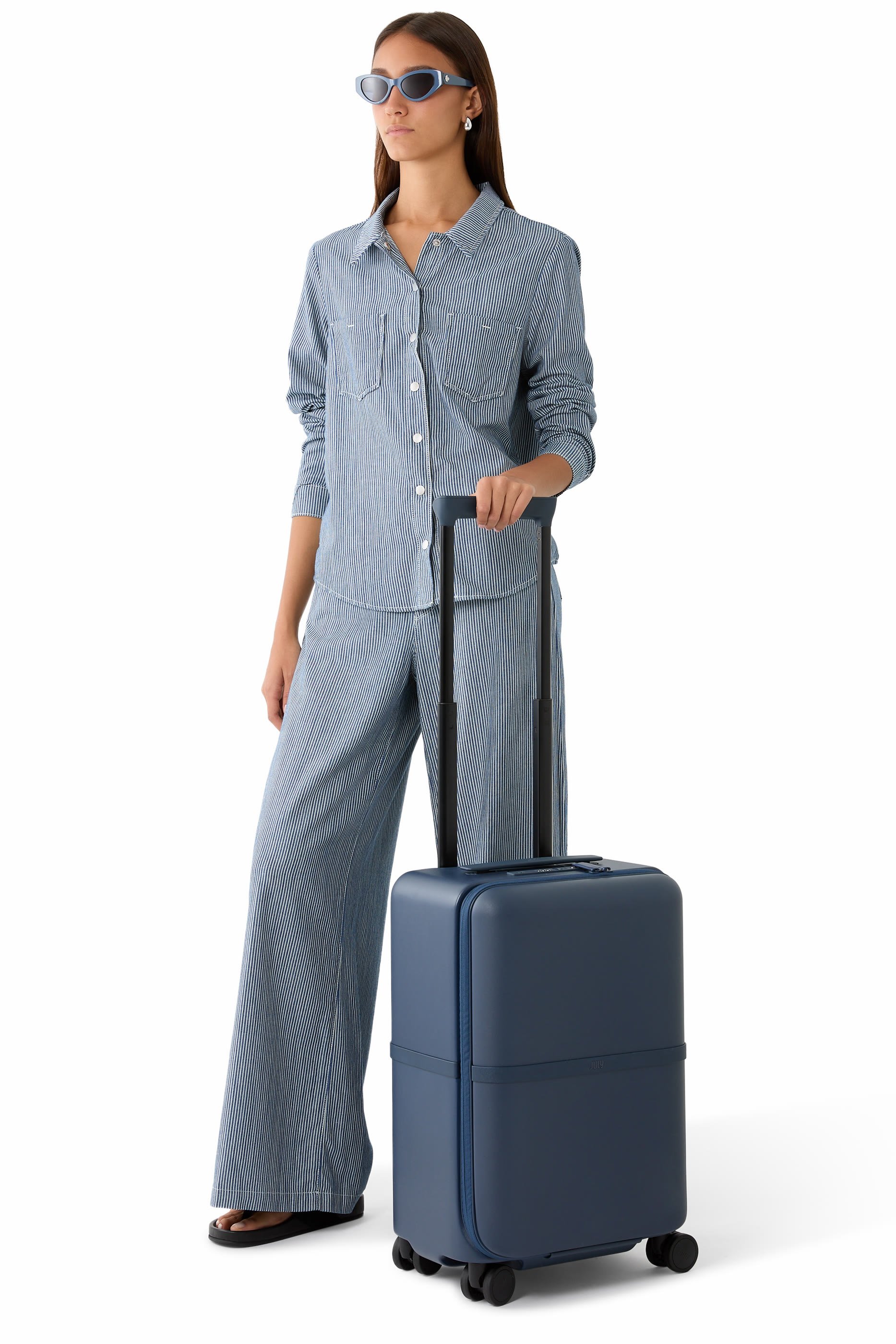 Capsule Carry On Pro