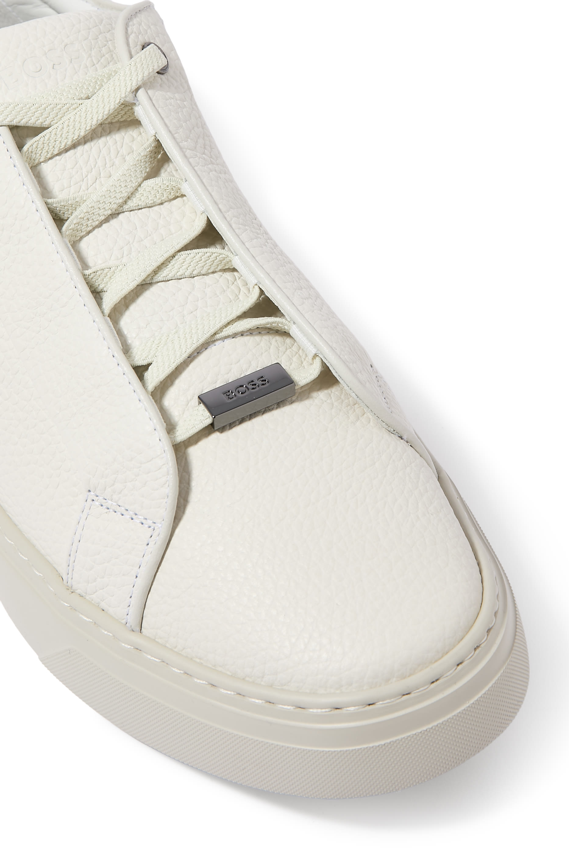  Gary Trainers in Grained Leather with Signature Trims