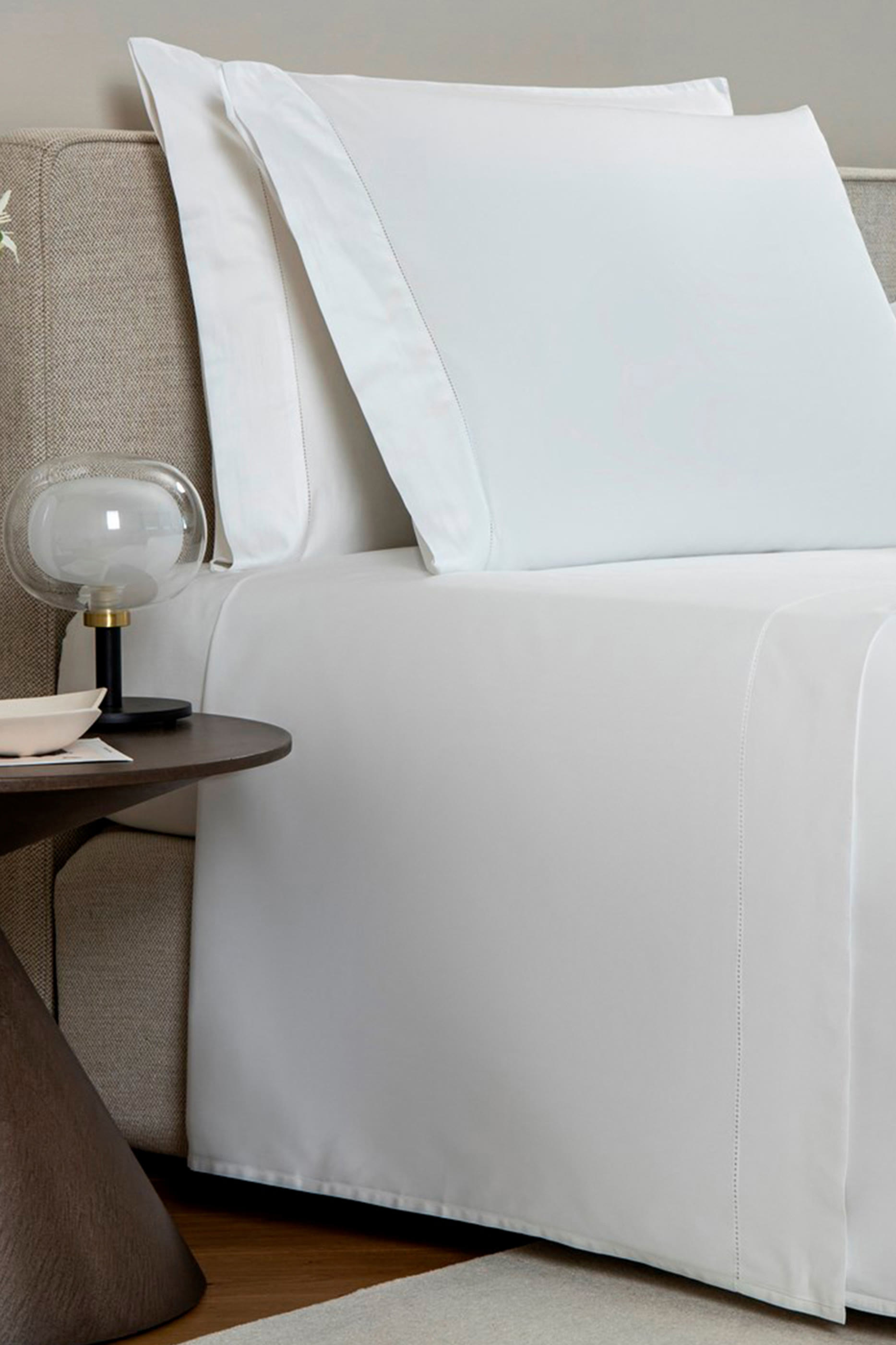 Single Ajour Flat Top Sheet