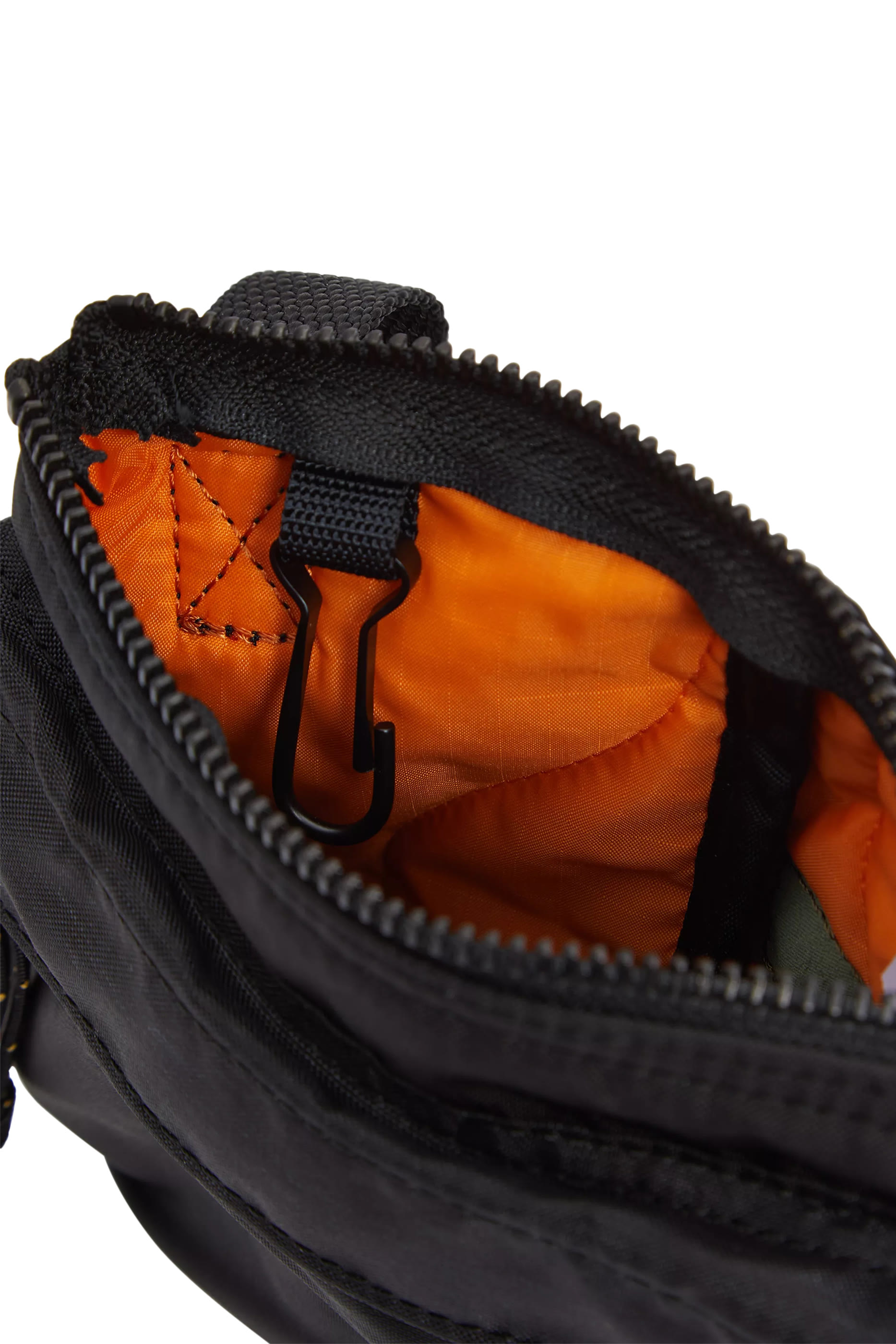 Force Shoulder Pouch