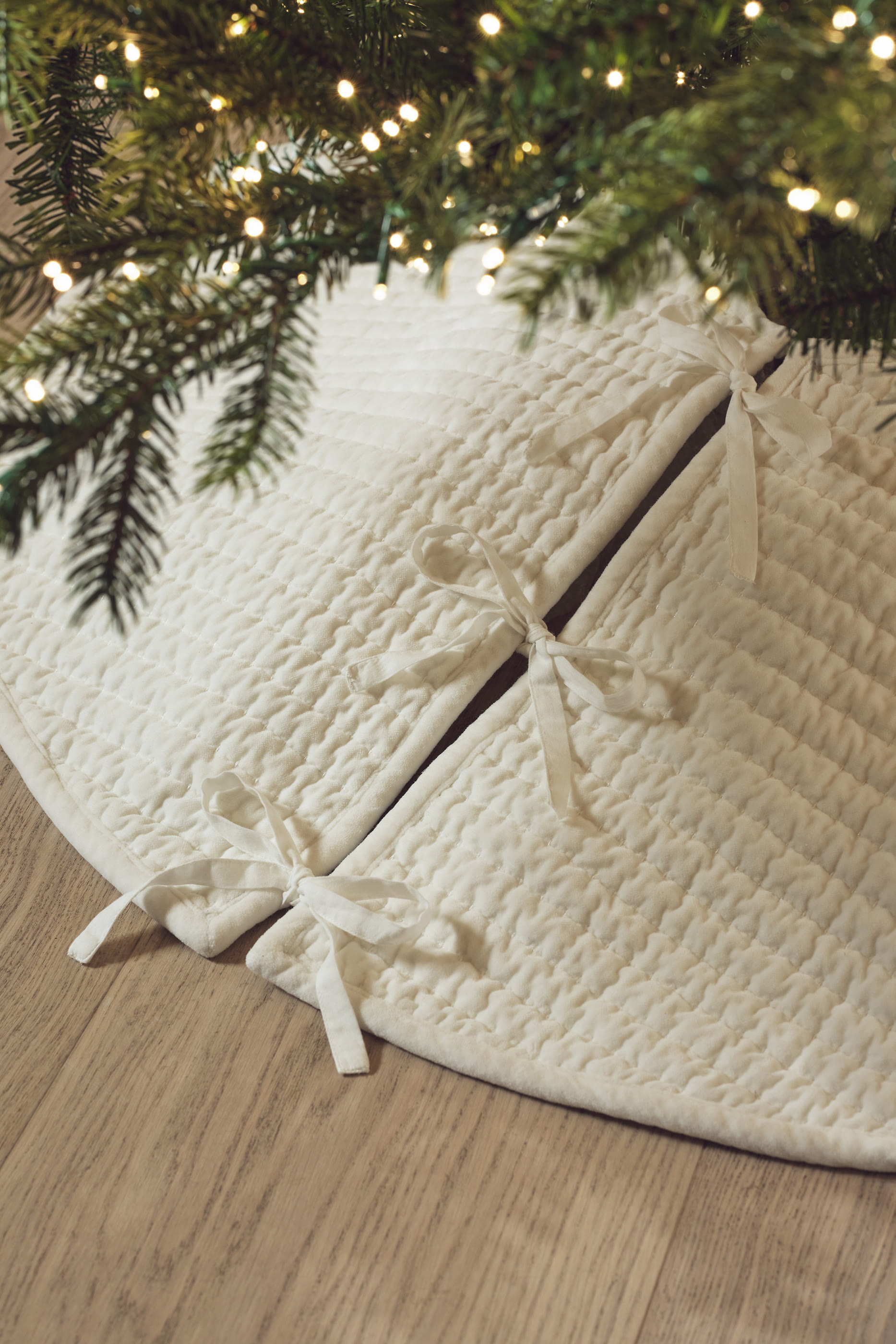 Velvet Tree Skirt
