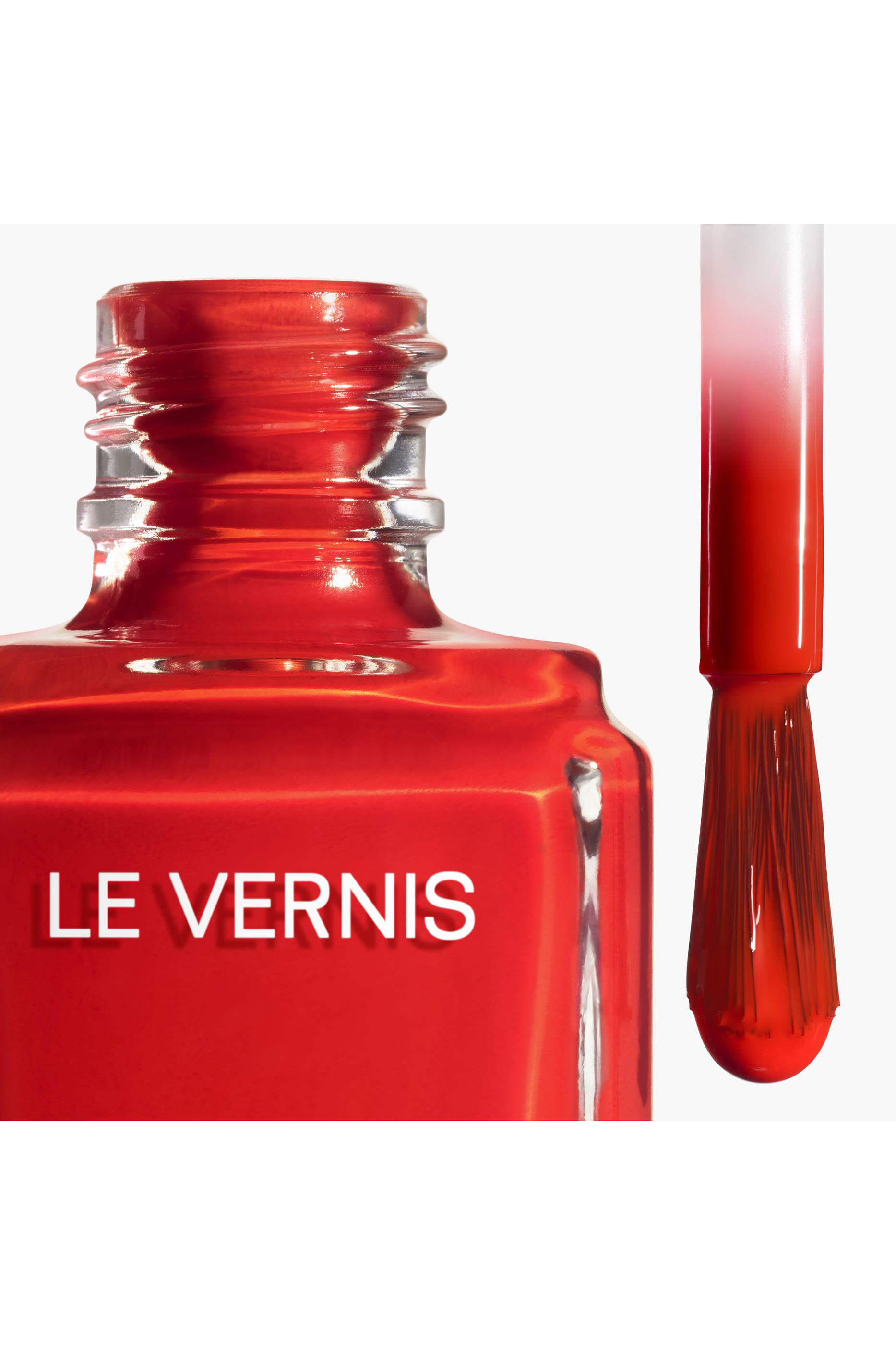 طلاء أظافر Chanel LE VERNIS