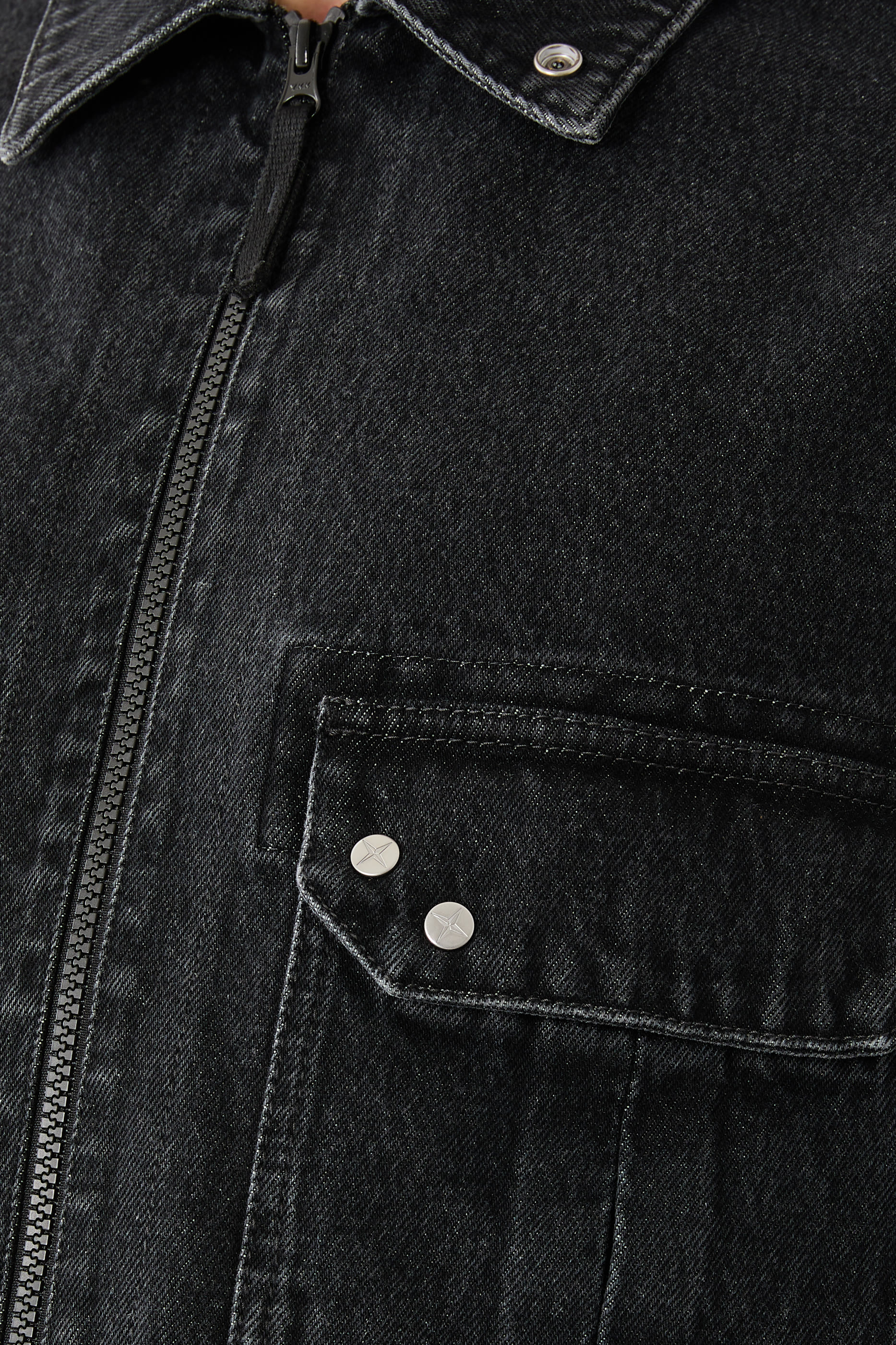 Logo Badge Zip-Fastening Overshirt