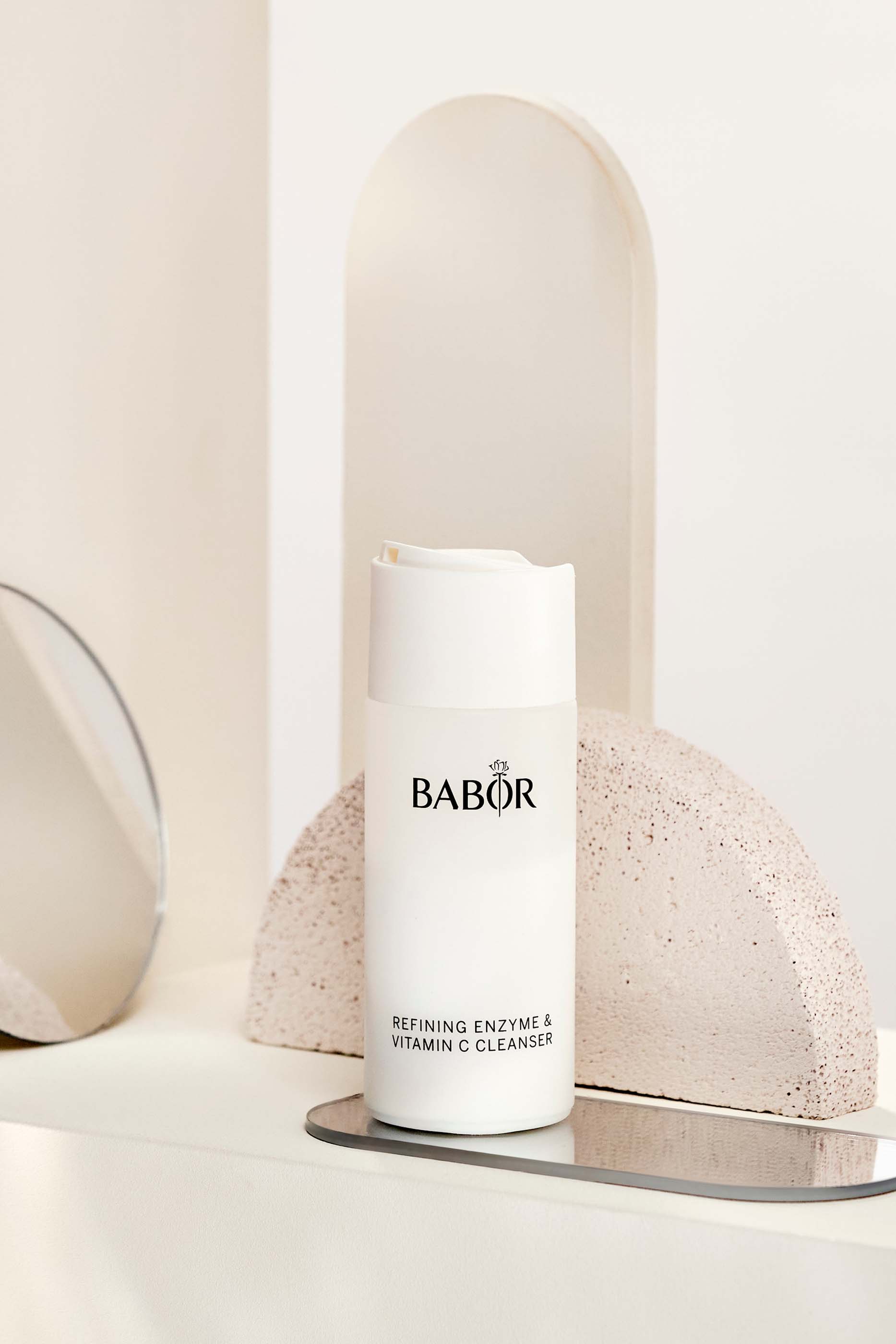 Refining Enzyme & Vitamin C Cleanser