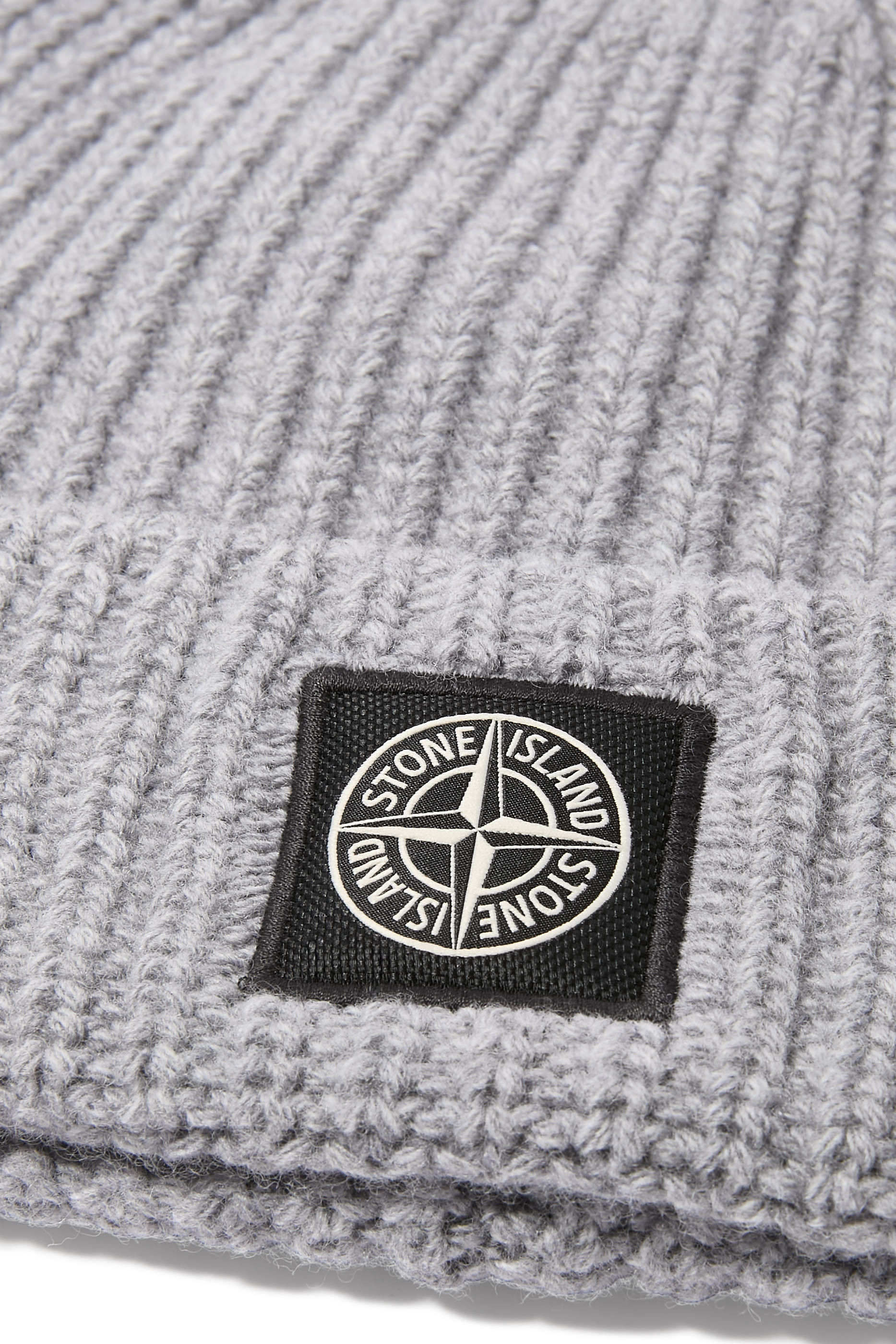 Logo-Patch Ribbed-Knit Beanie Hat