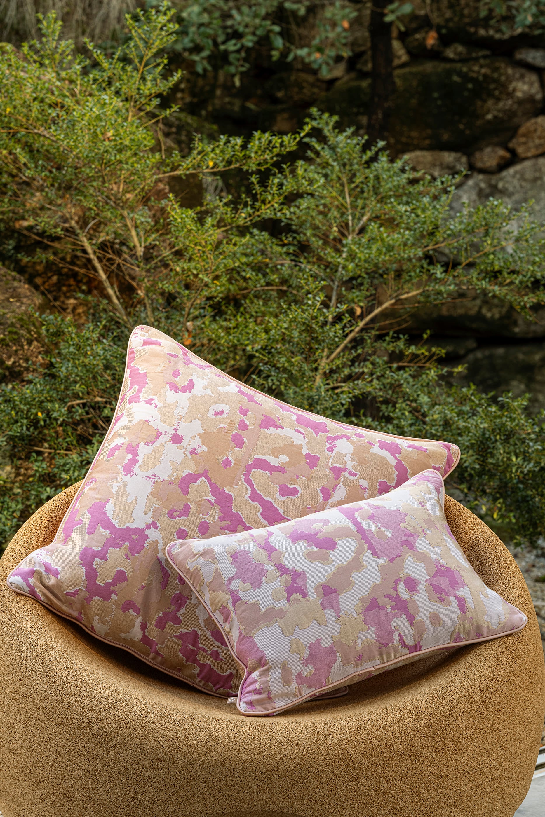 Rosa Cushion