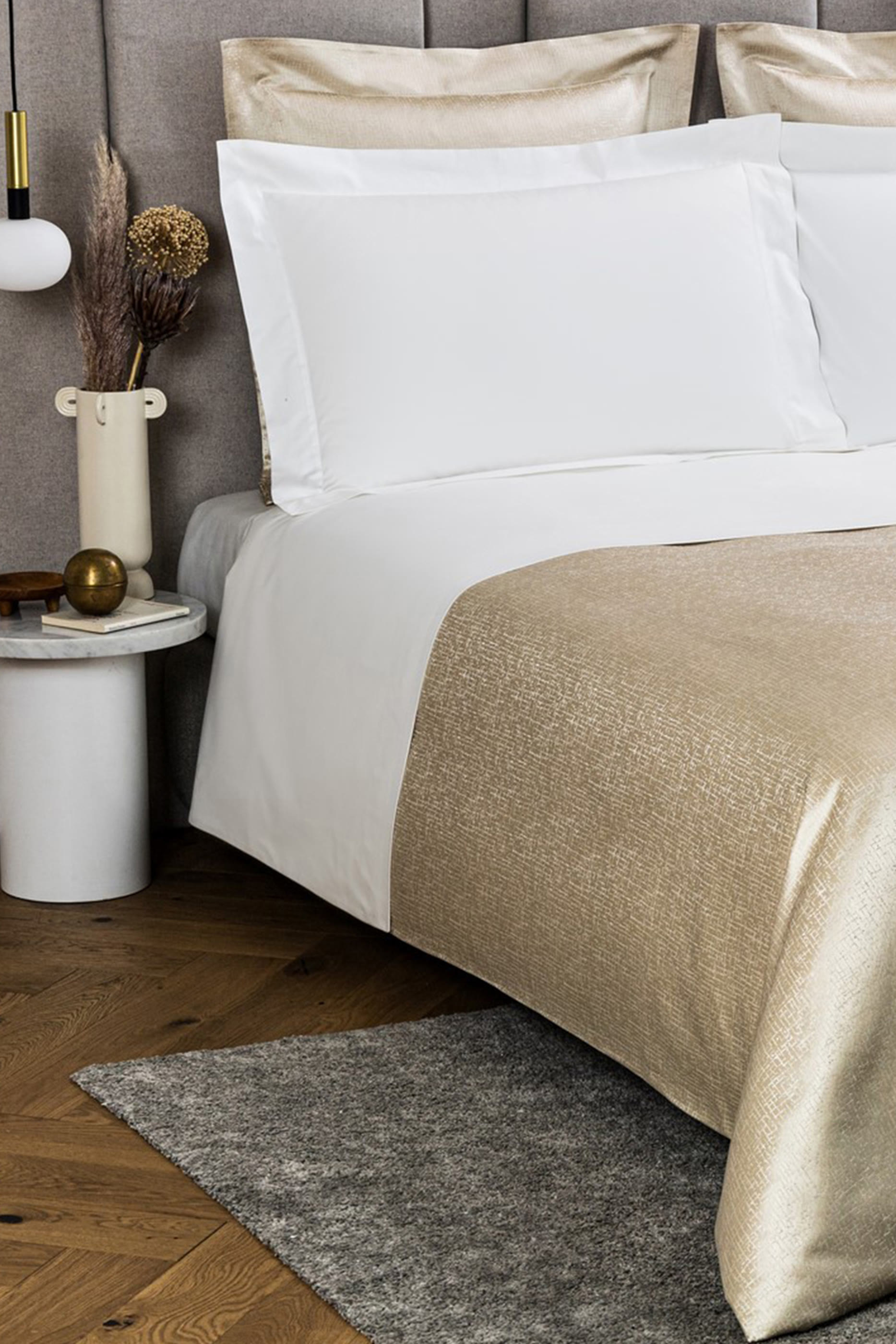 Luxury Glowing Weave Duvet Cover