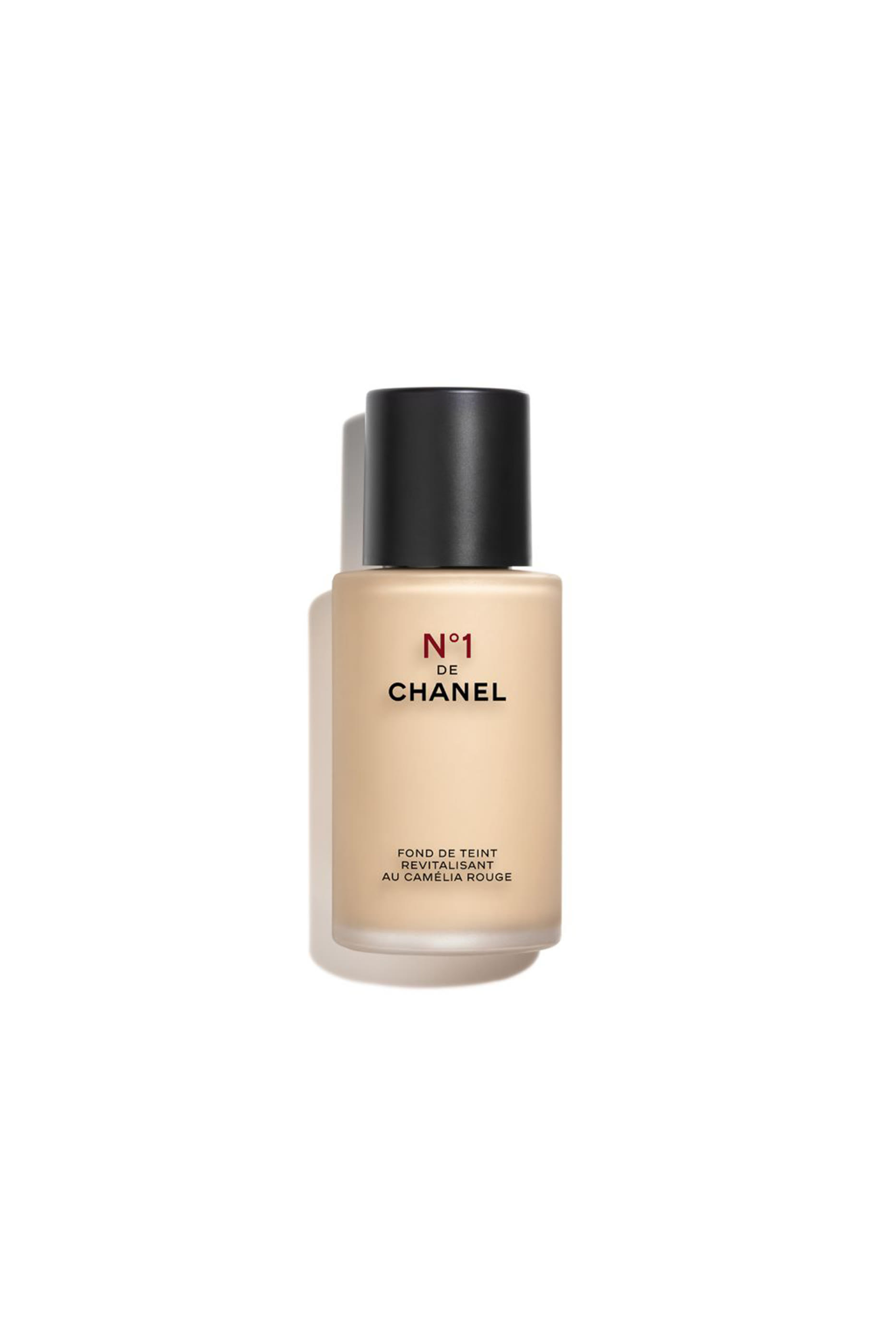 CHANEL N°1 DE CHANEL FOND DE TEINT REVITALISANT يُعزز الإشراق - يُرطّب - يحمي