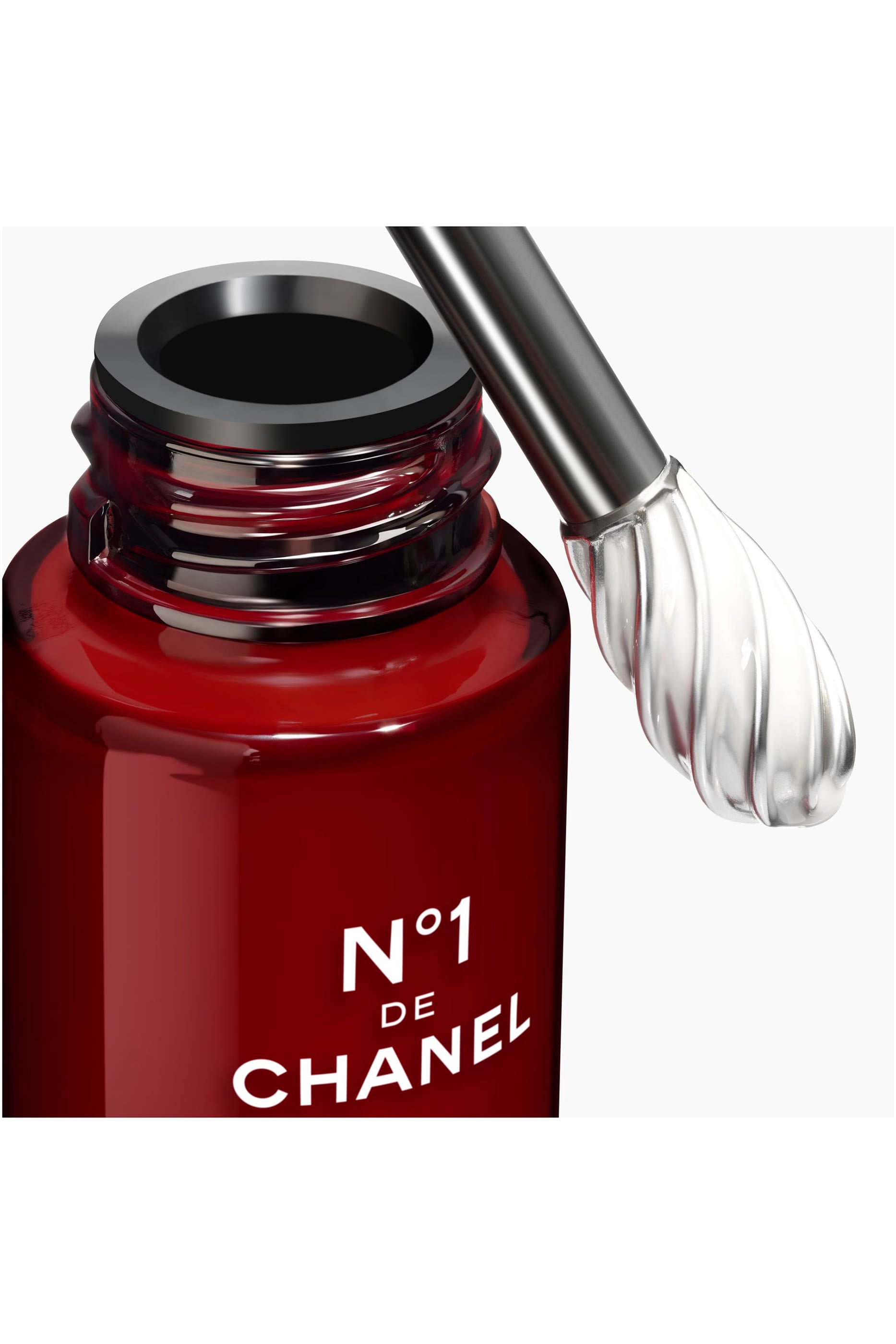N°1 De Chanel Revitalizing Eye Serum